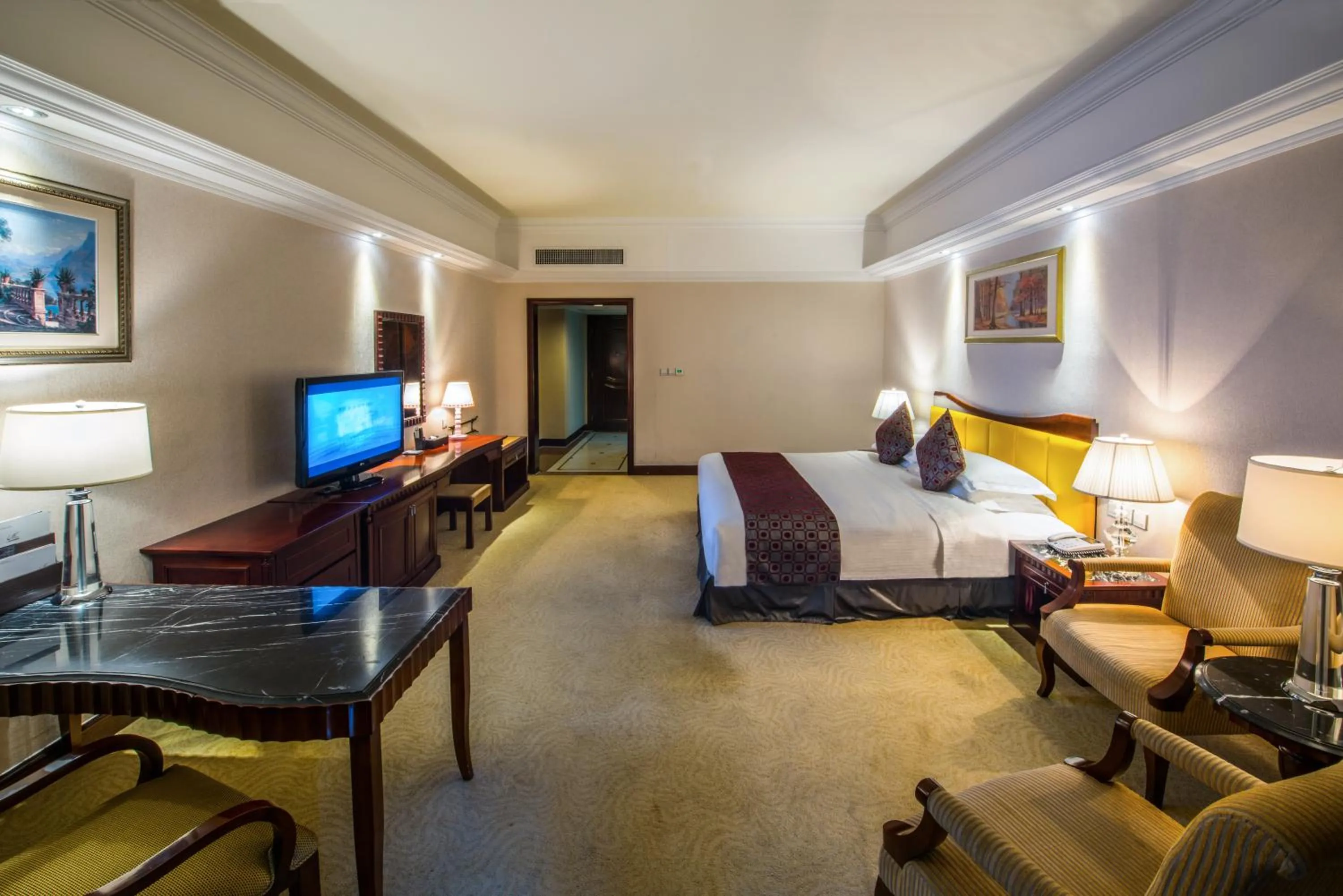 Bedroom in Guangzhou Phoenix City Hotel-Free Shuttle for Canton Fair 15th Oct to 5th Nov