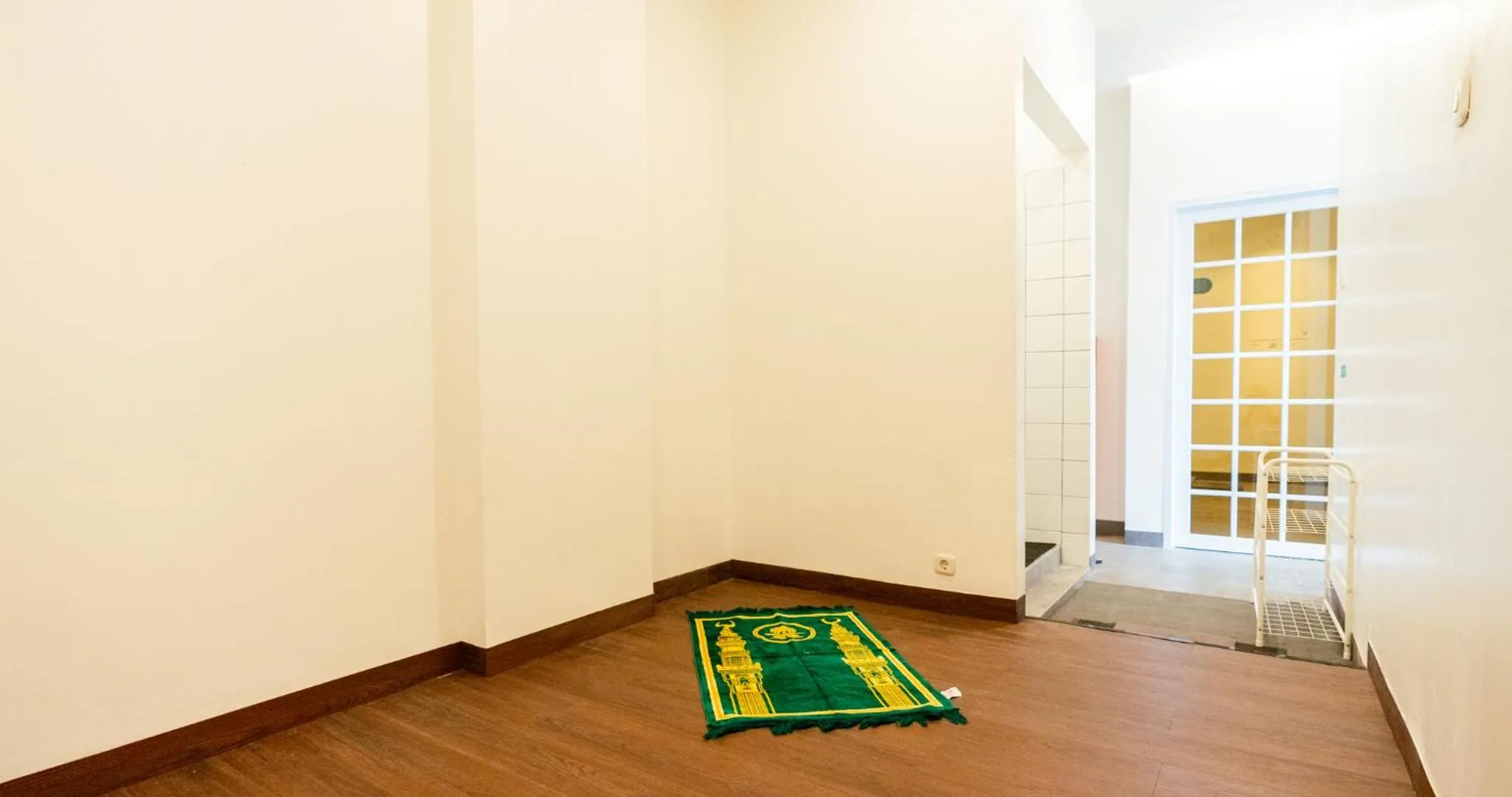 Area and facilities in Bobopod Airport CBC, Tangerang