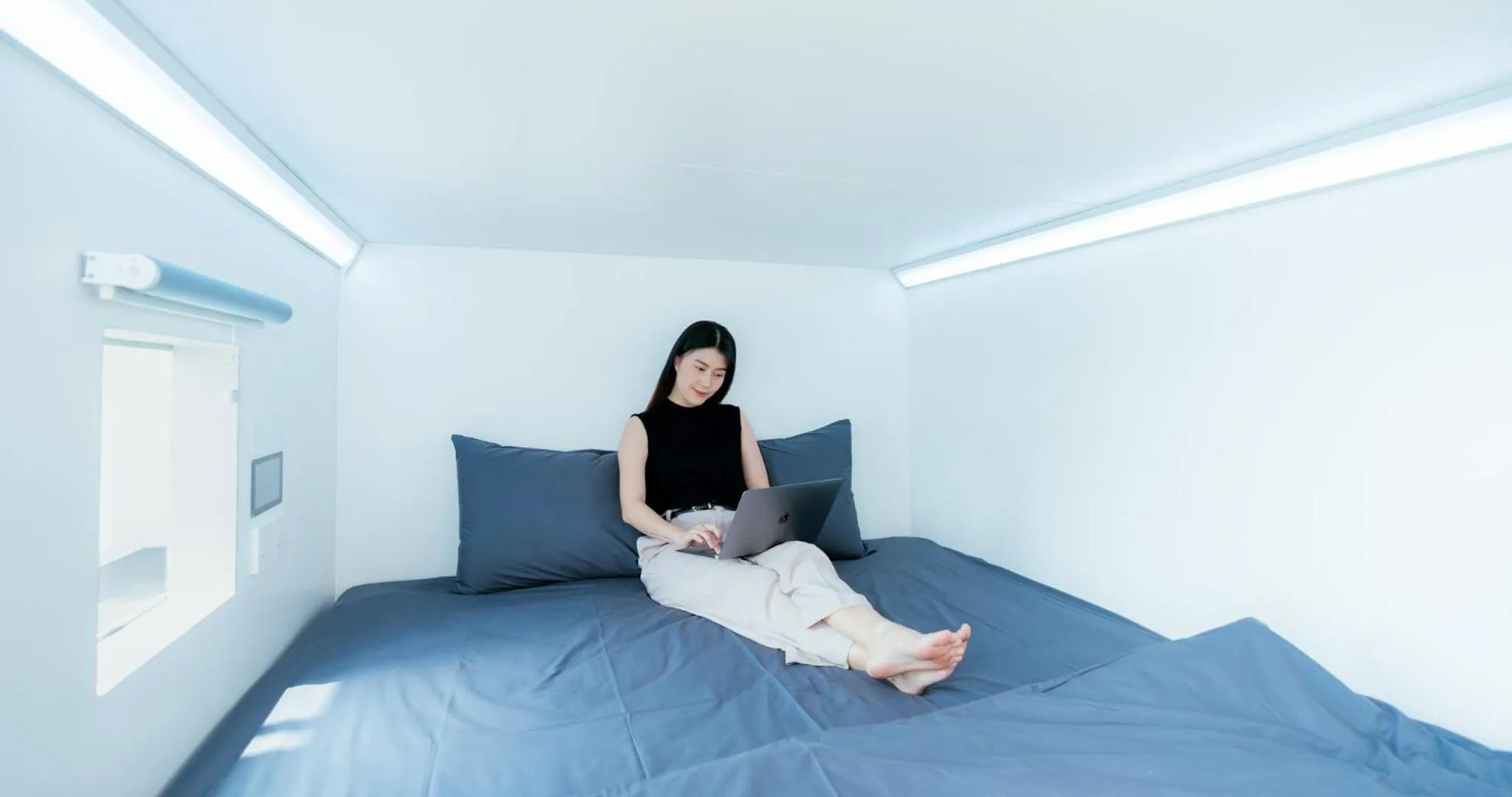 People, Bed in Bobopod Airport CBC, Tangerang