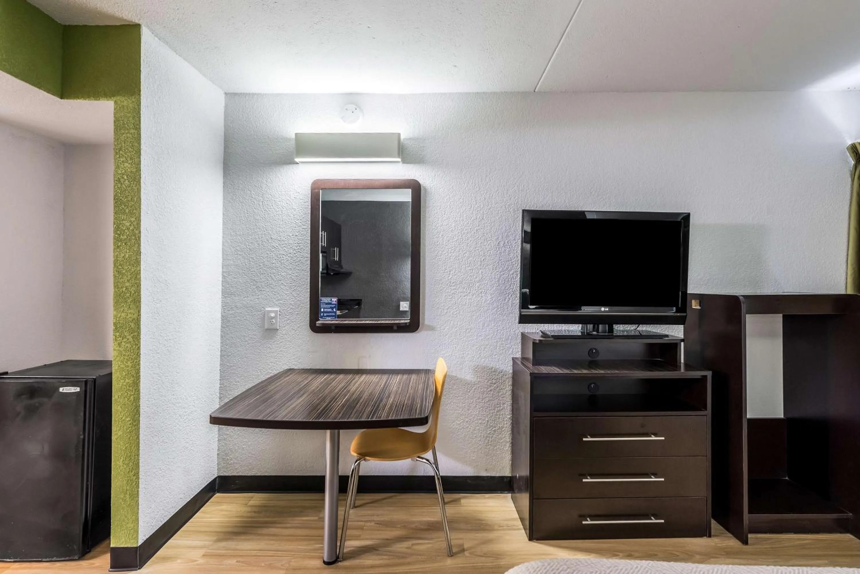 TV and multimedia in Studio 6-Indianapolis, IN