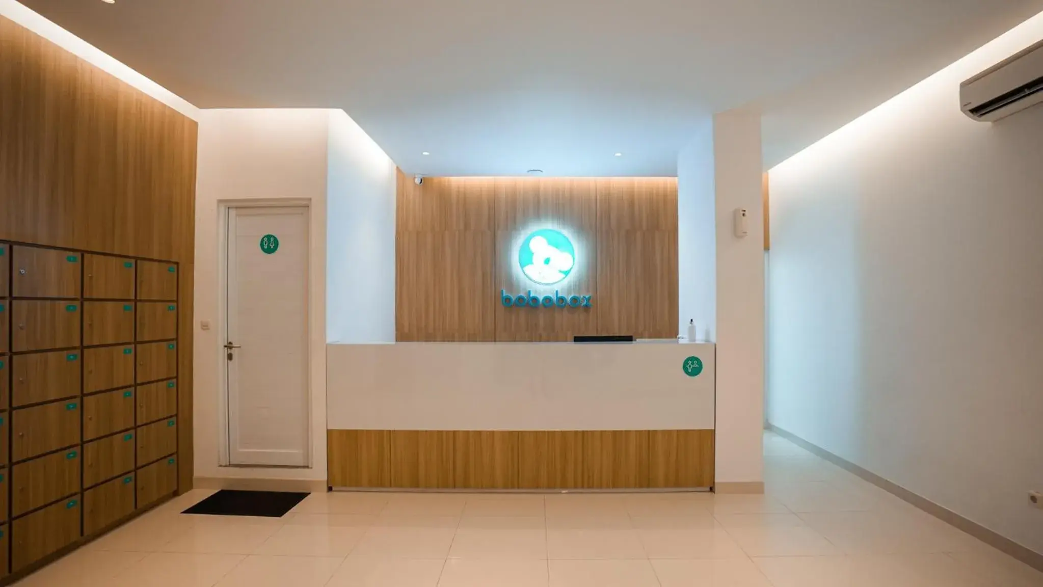 Lobby or reception in Bobopod Juanda, Jakarta Lobby or reception in Bobopod Juanda, Jakarta