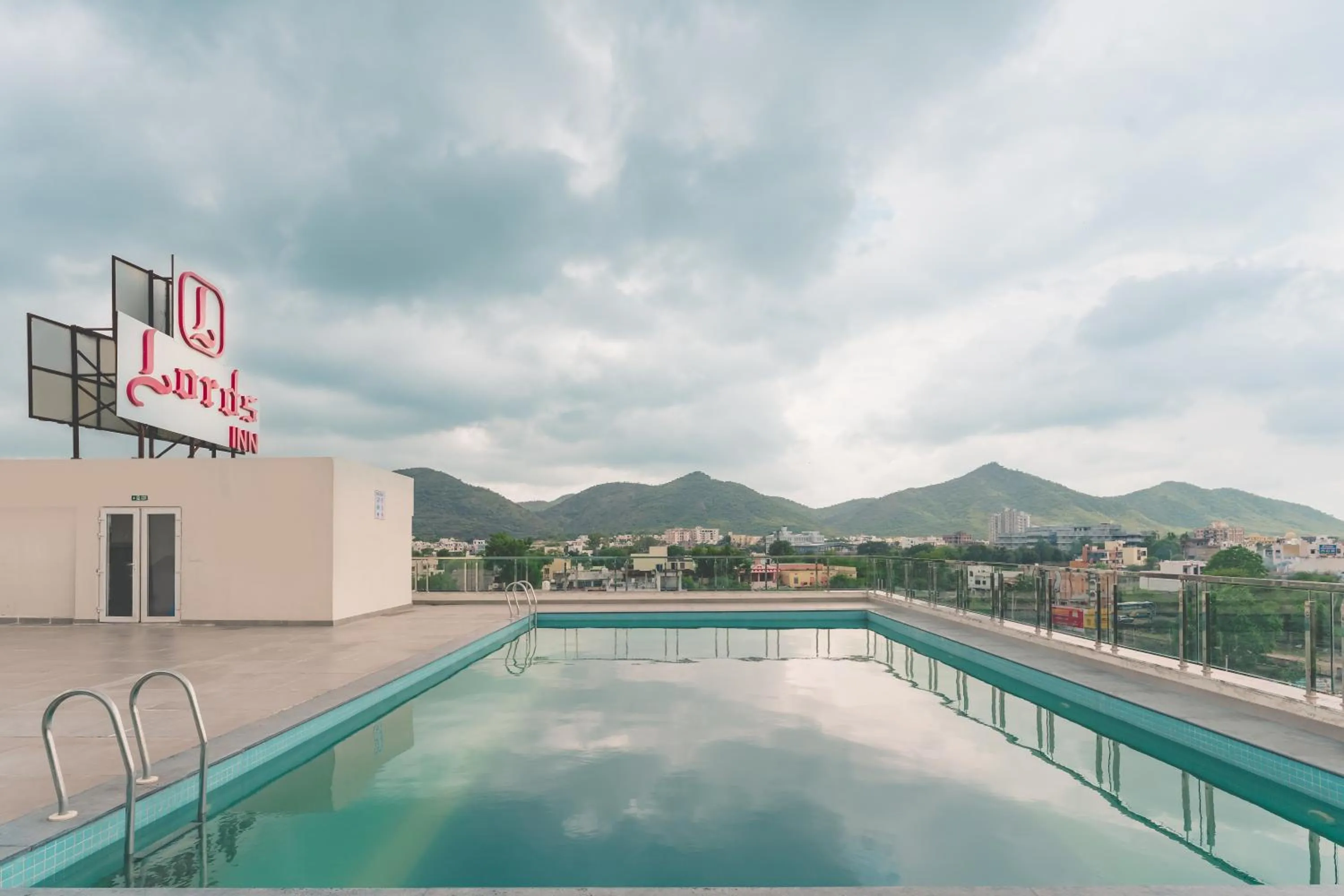 Swimming pool in Lords Inn Udaipur