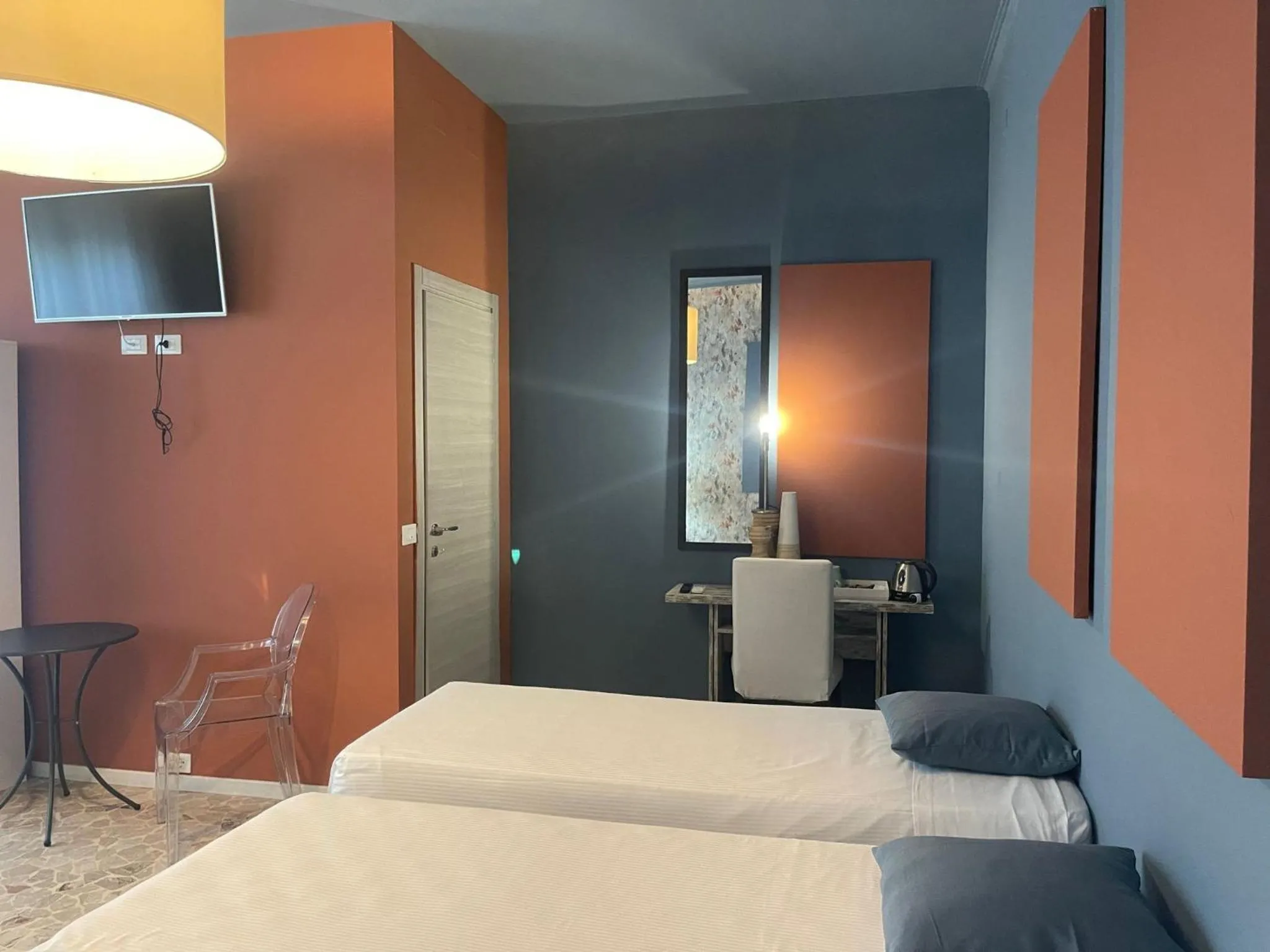 Bedroom, Bed in Central Suite Bed&Breakfast