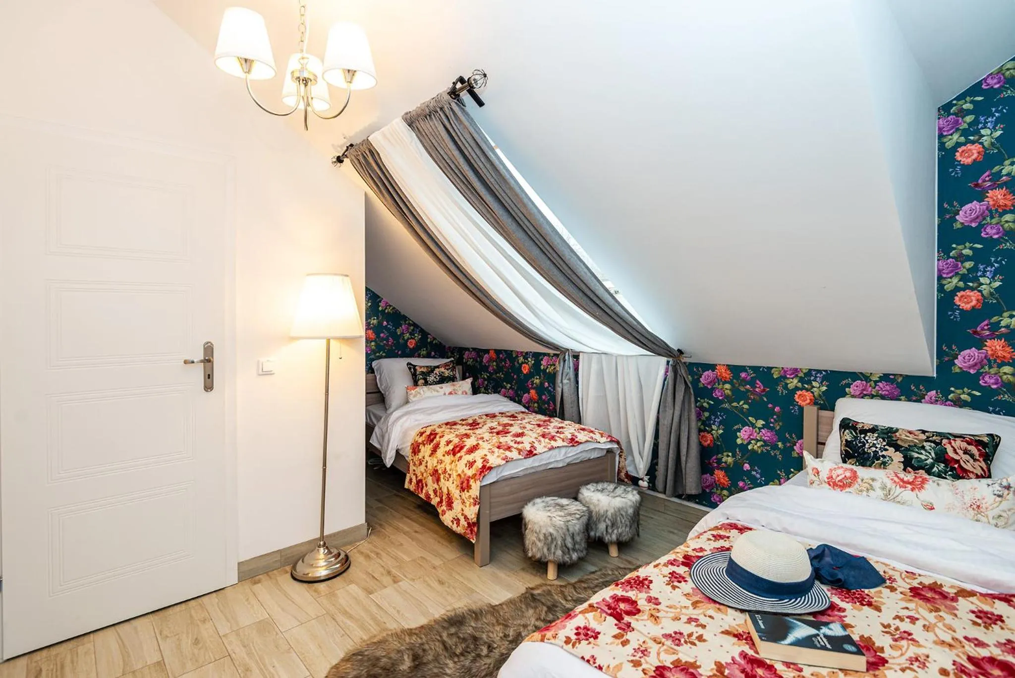 Bed in Pokoje w Starej Karczmie - by Upstairs