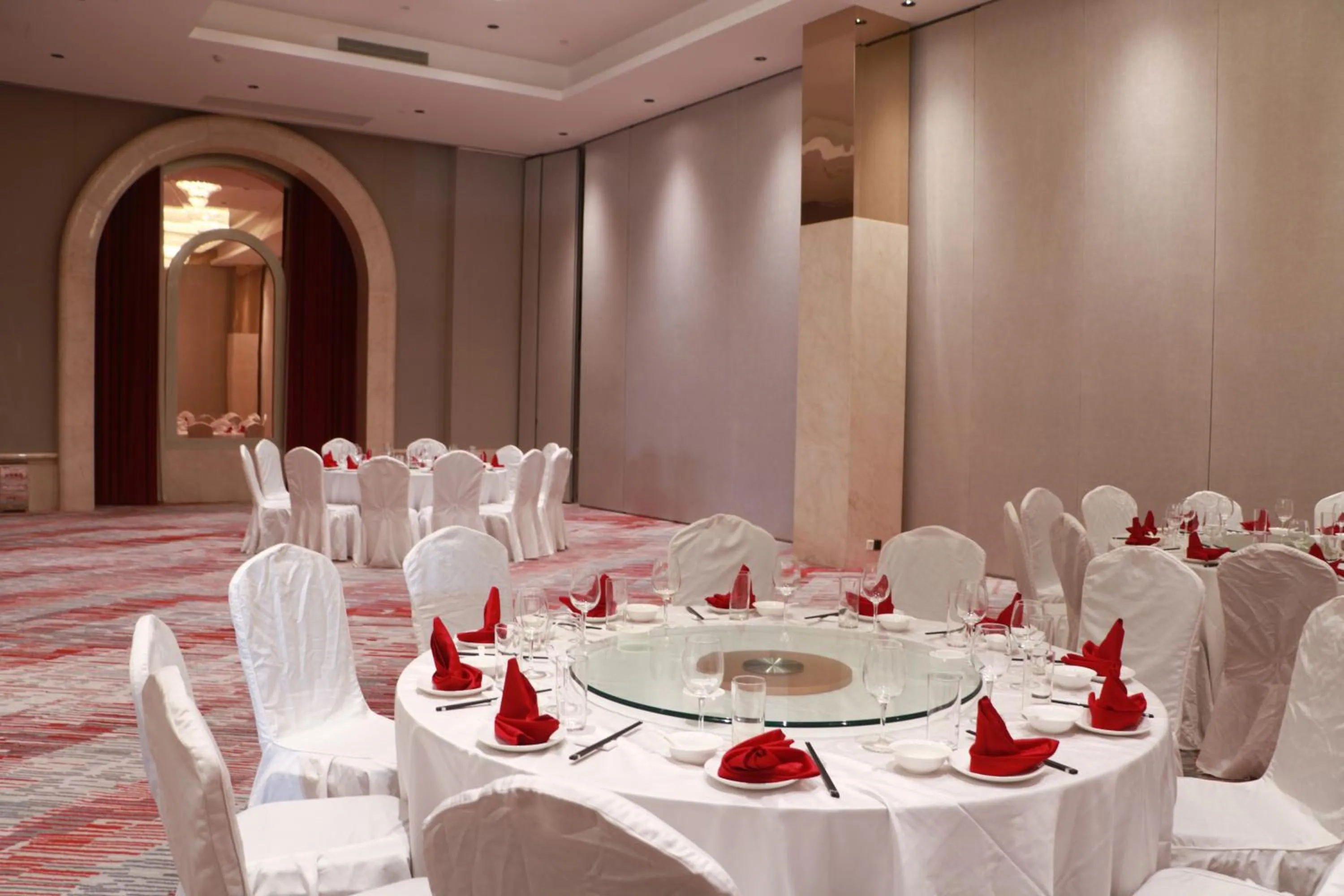 wedding in voco Wuhan Xinhua by IHG