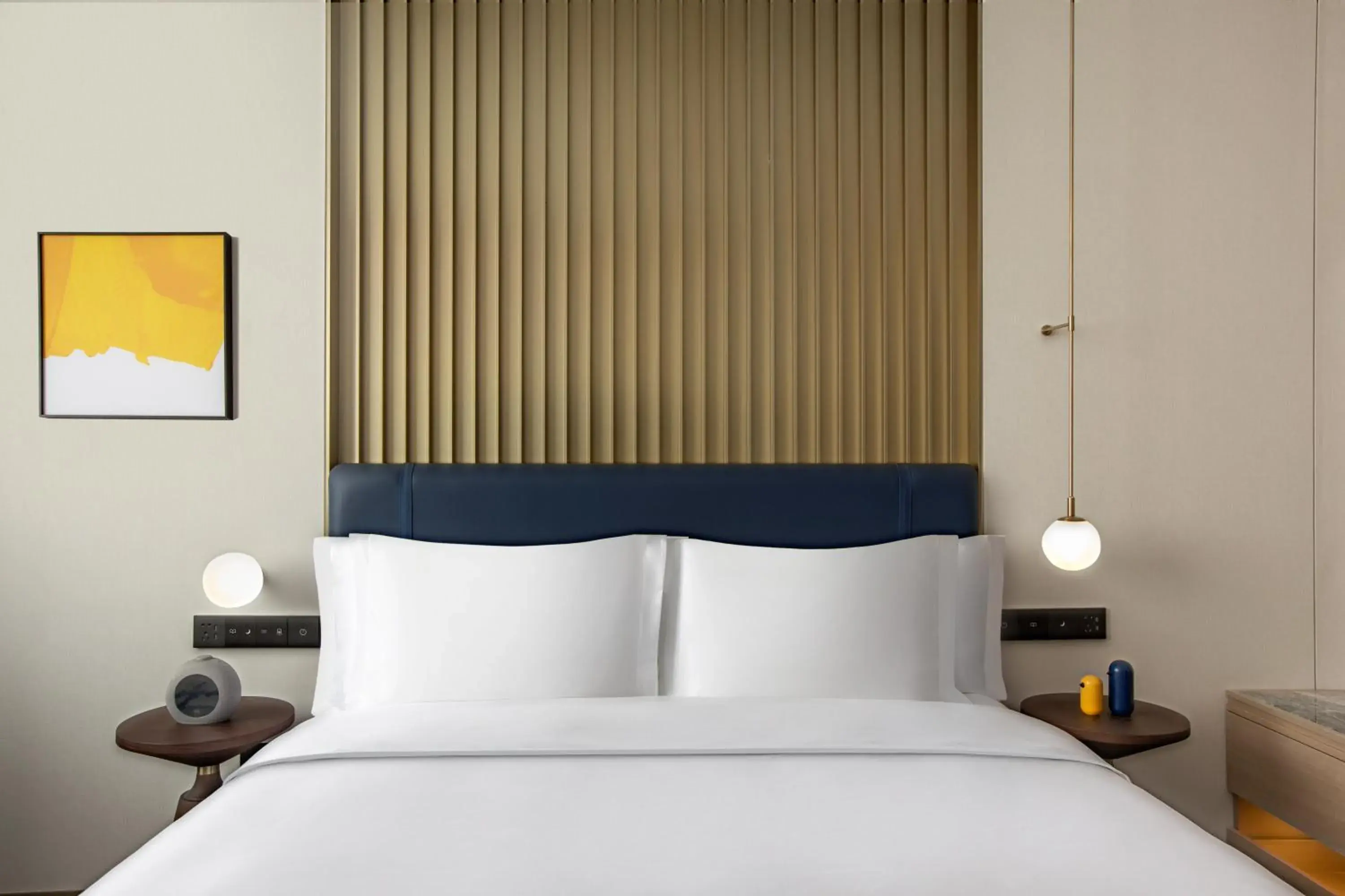 Bed in voco Wuhan Xinhua by IHG Bed in voco Wuhan Xinhua by IHG