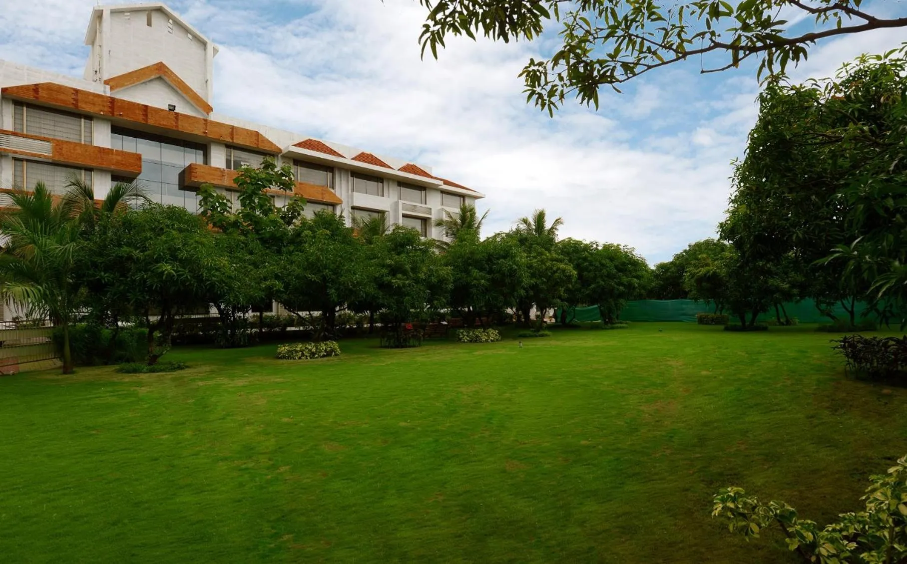 Property building in Sarovar Portico Sasangir