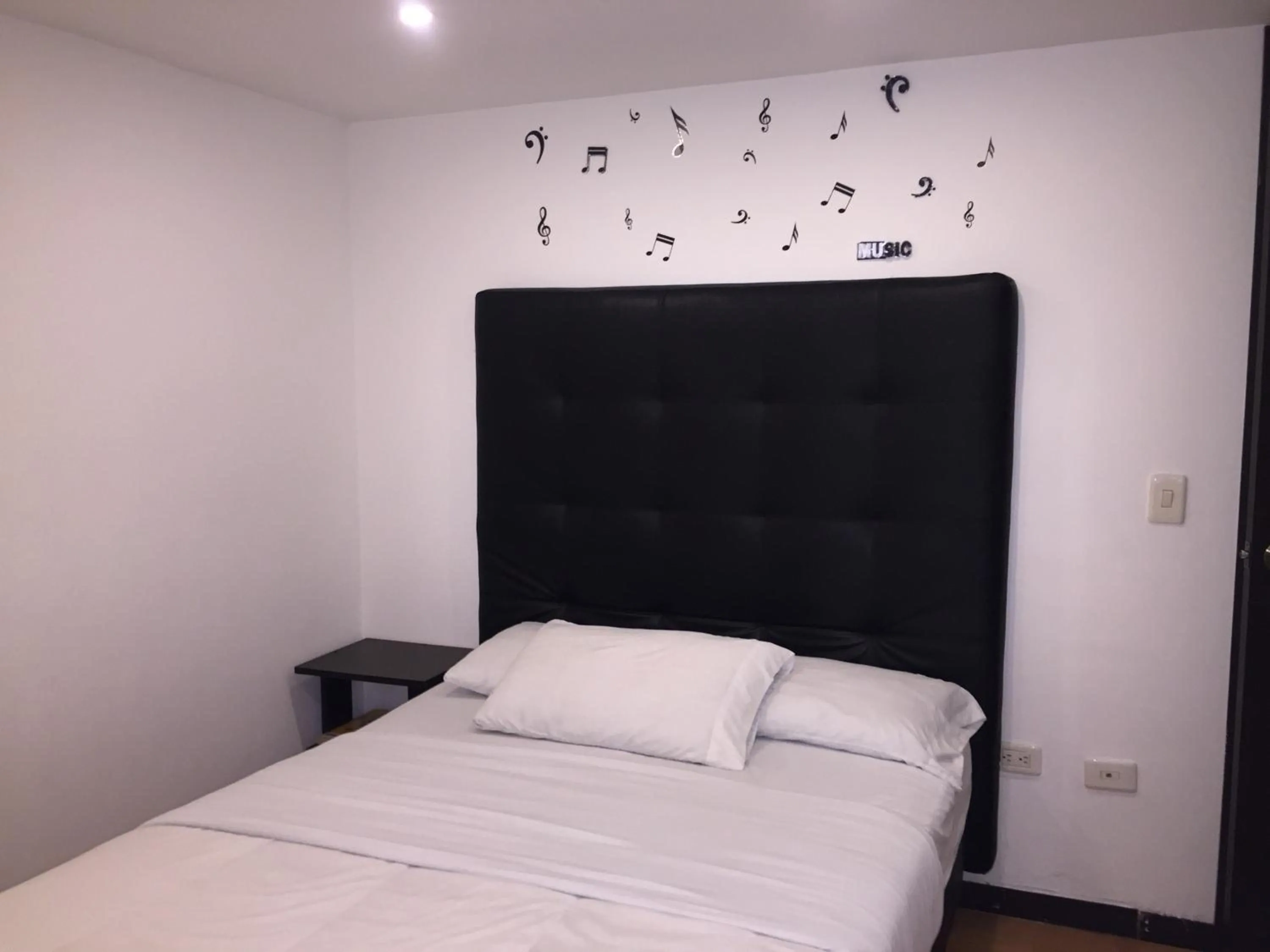 Bed in Hotel Montecarlo Boutique