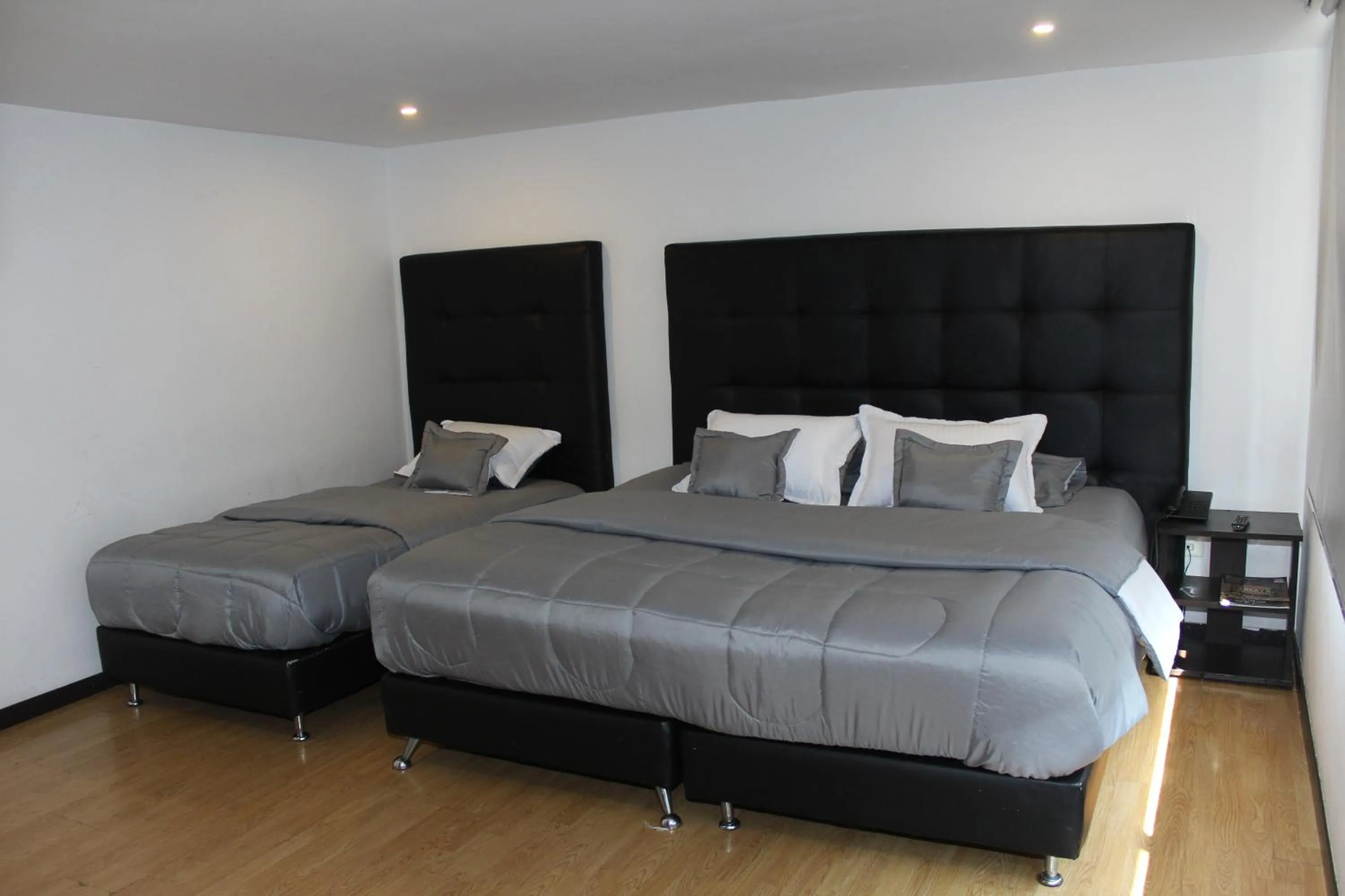 Bed in Hotel Montecarlo Boutique