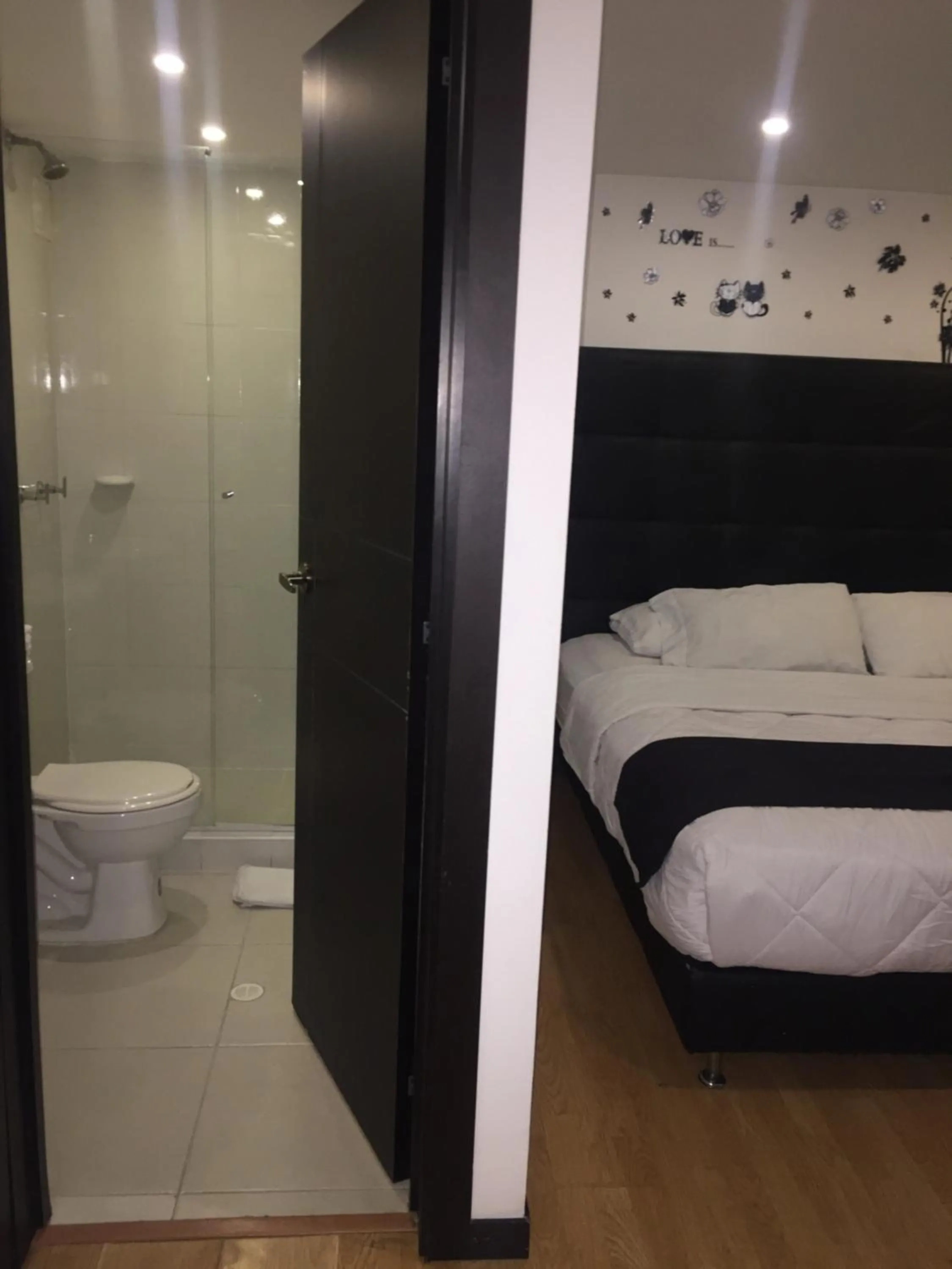 Bed in Hotel Montecarlo Boutique