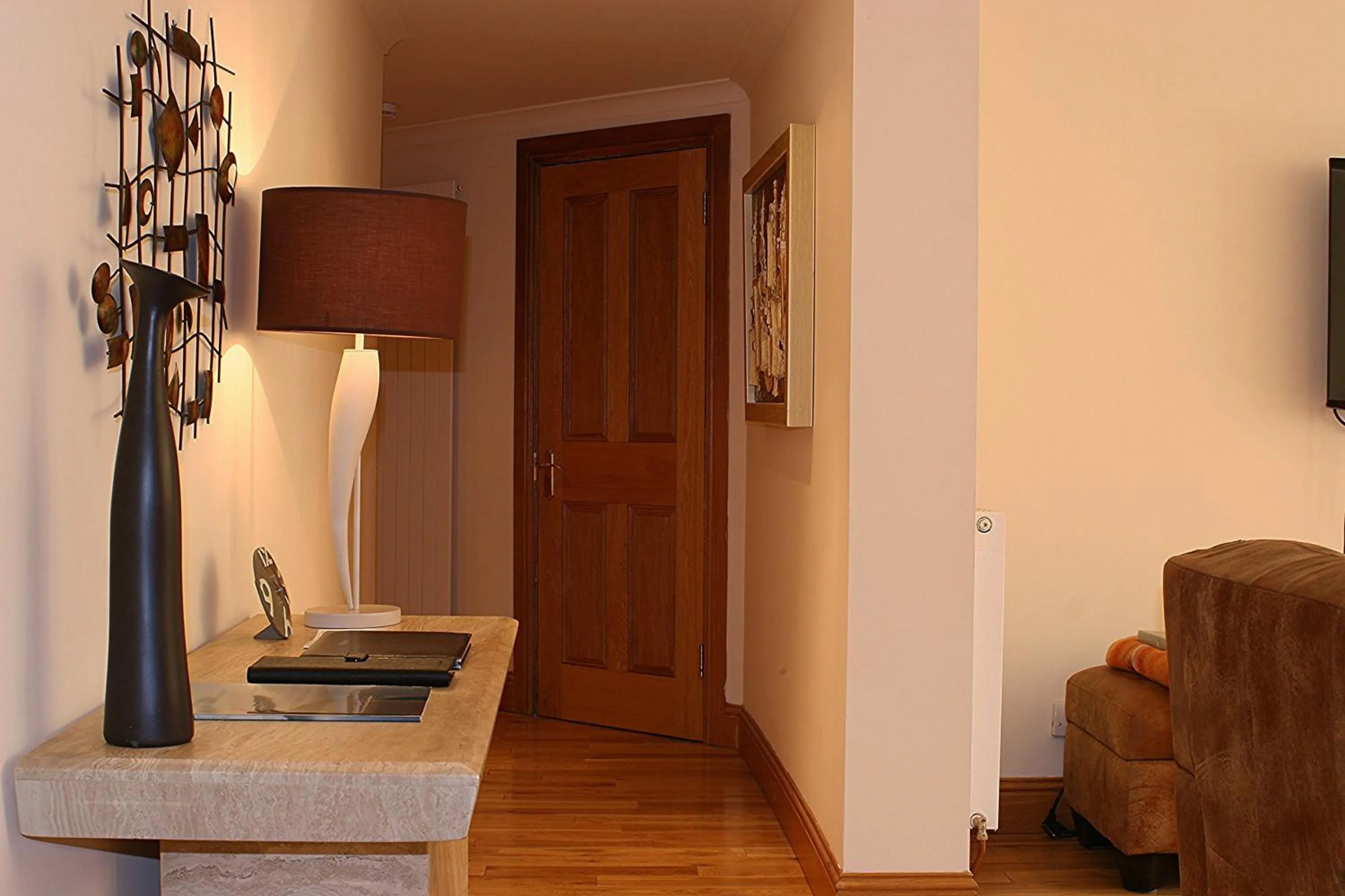 Kingsview Apartment