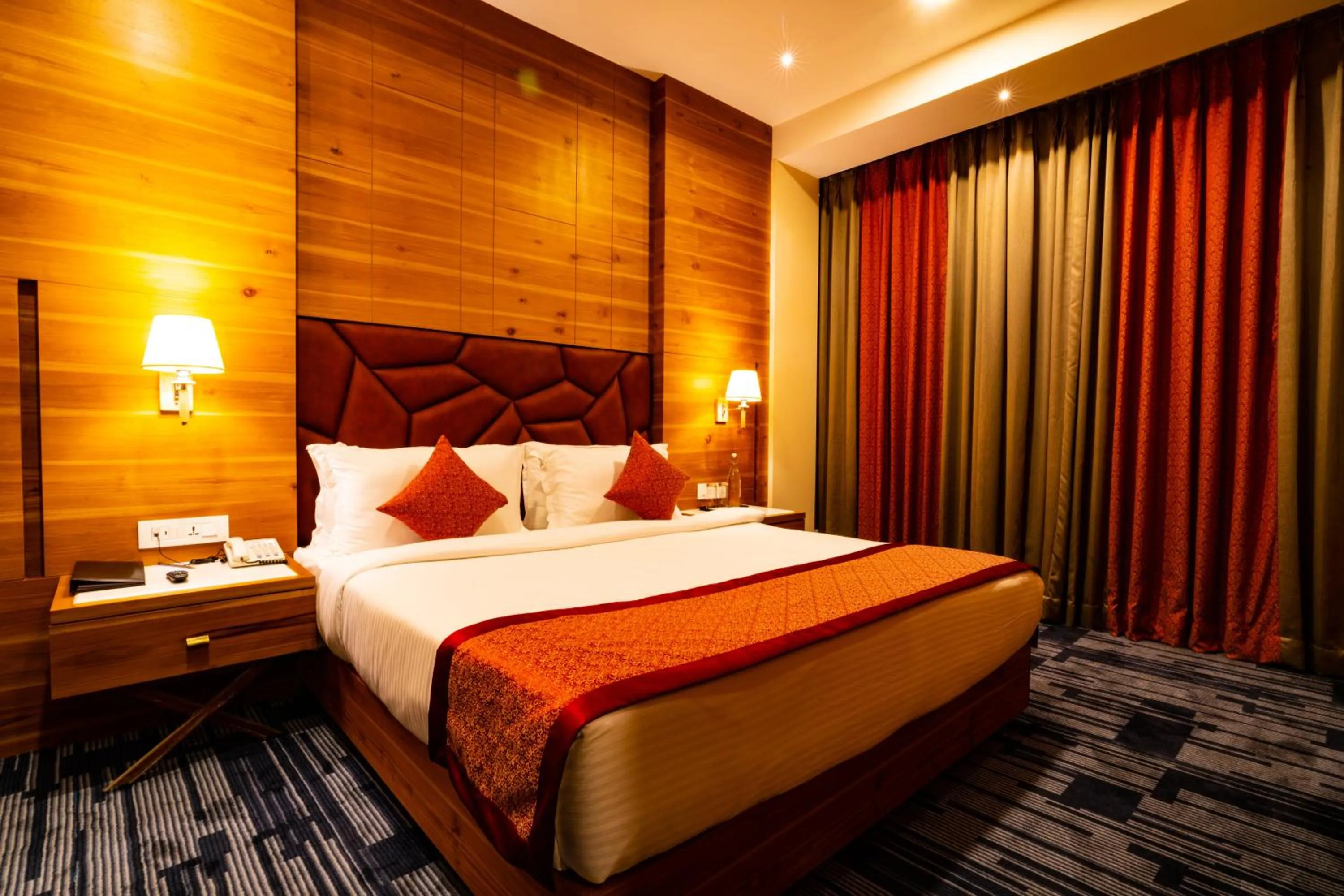 Bed in Regenta Inn Morbi