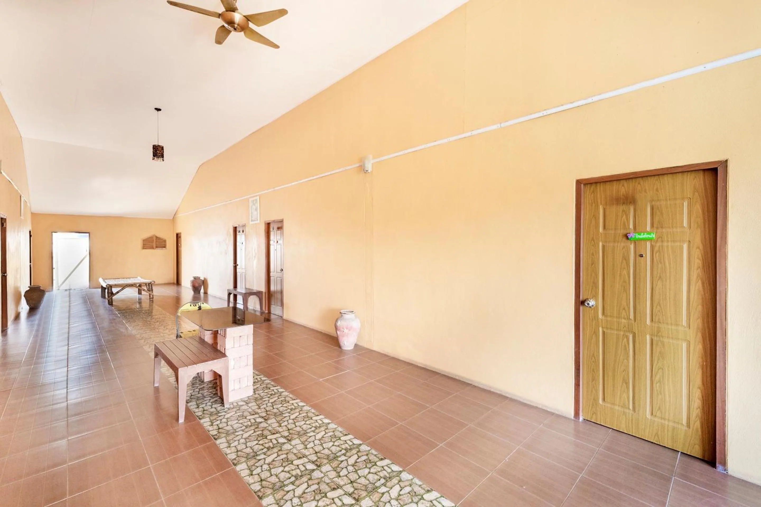 Lobby or reception in I Oun Inn