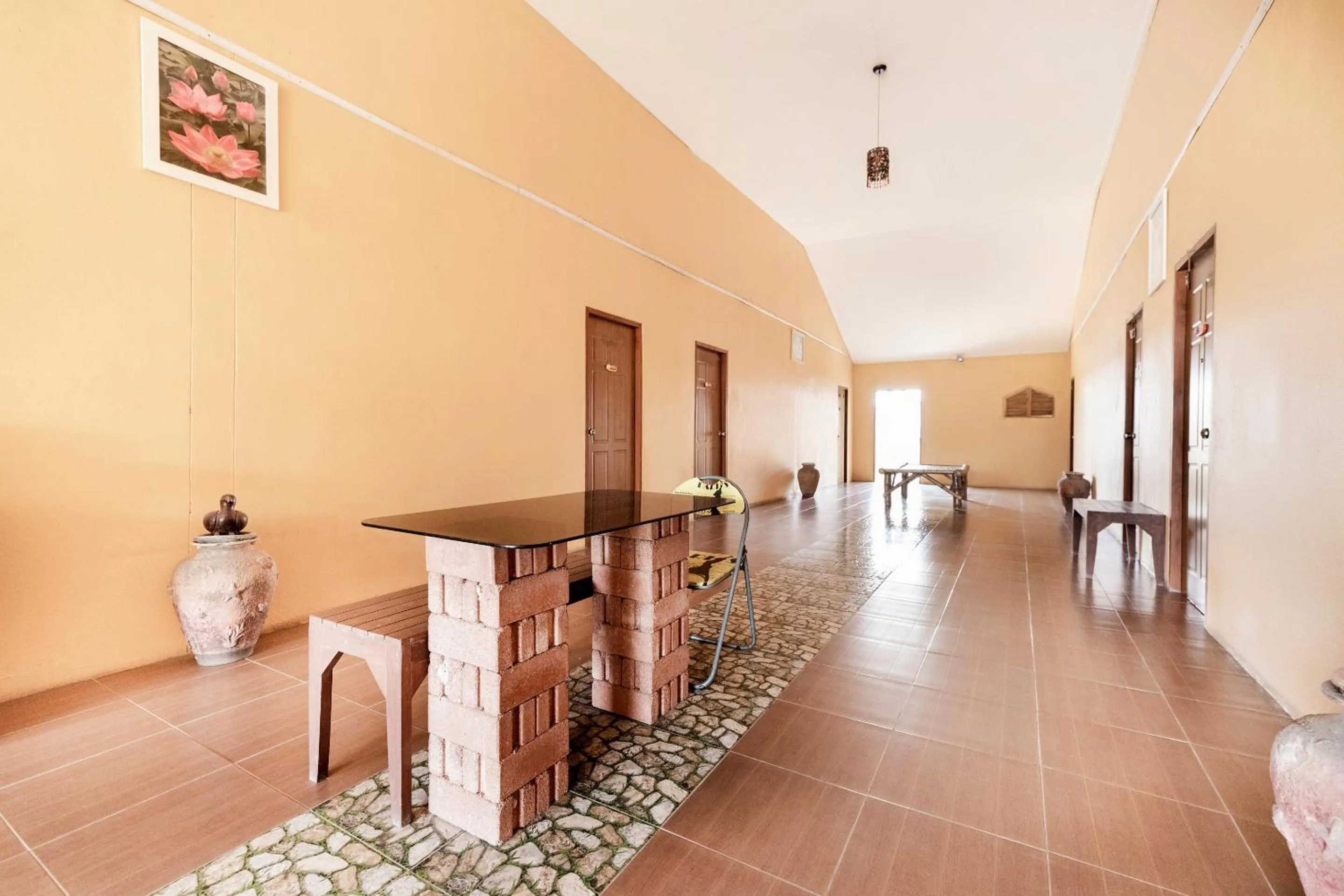 Lobby or reception in I Oun Inn