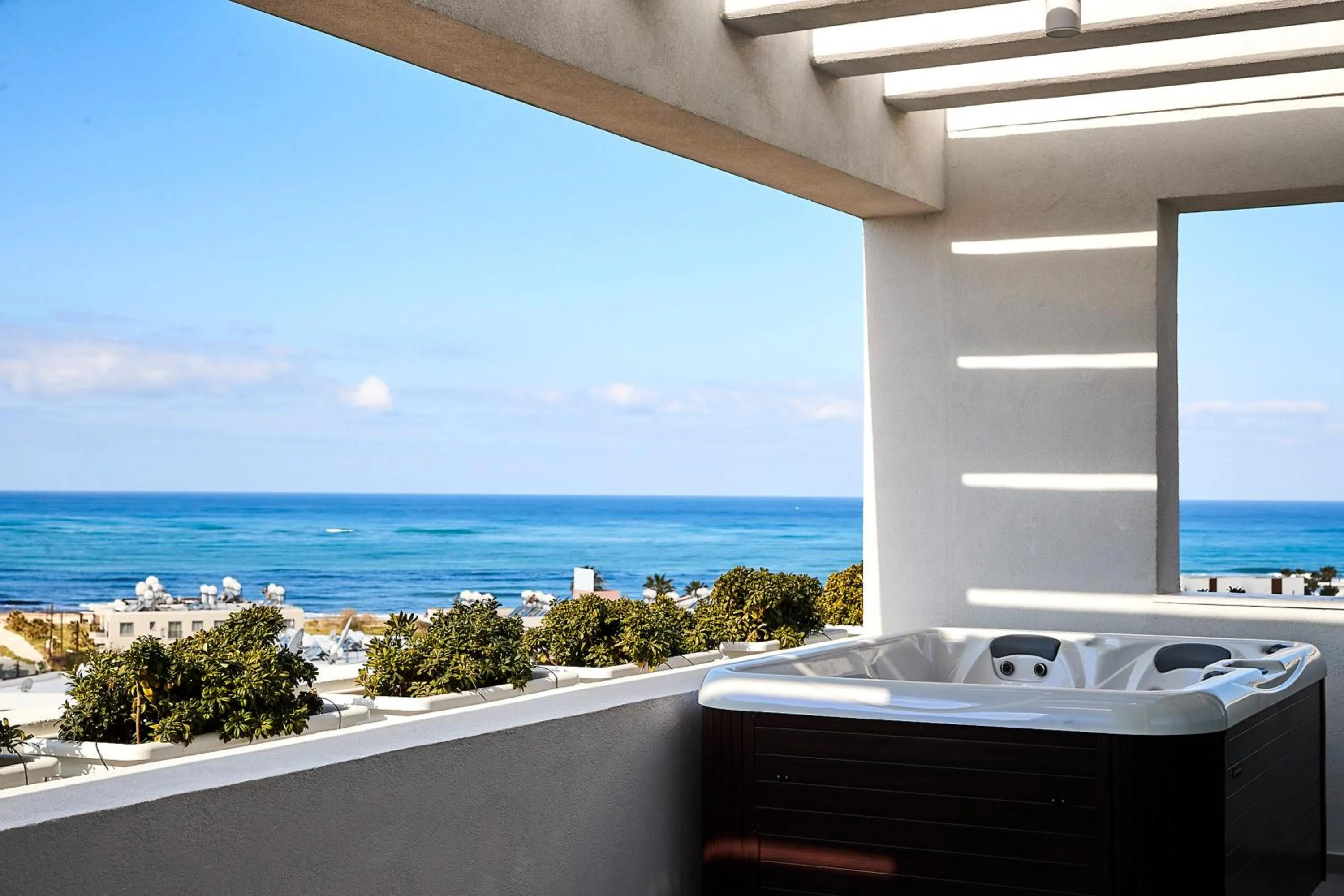 Sea view in Downtown Park