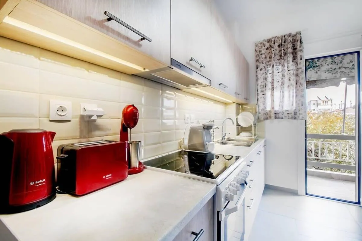 Gazi apartment with Acropolis views