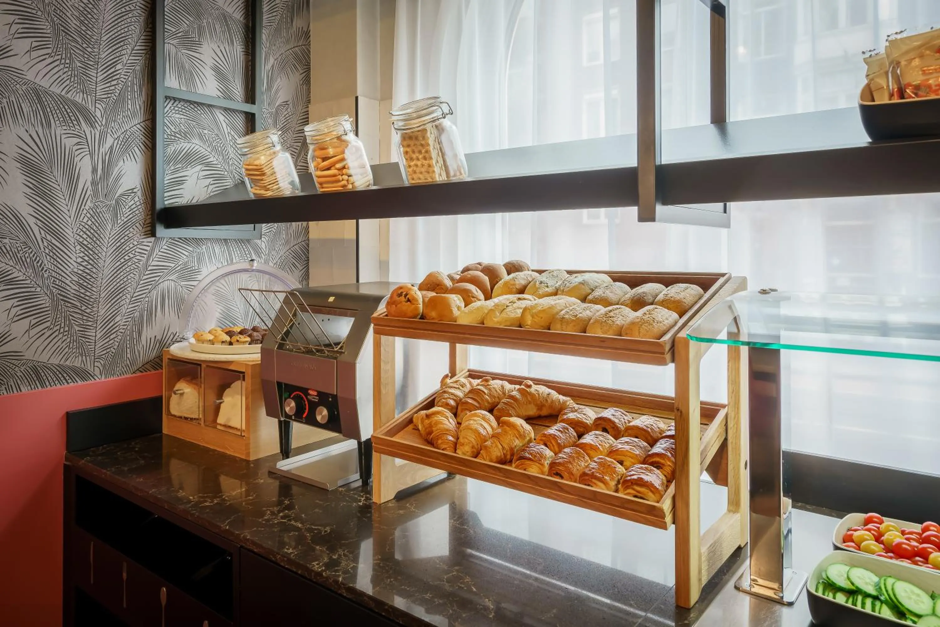 Buffet breakfast in Krisotel