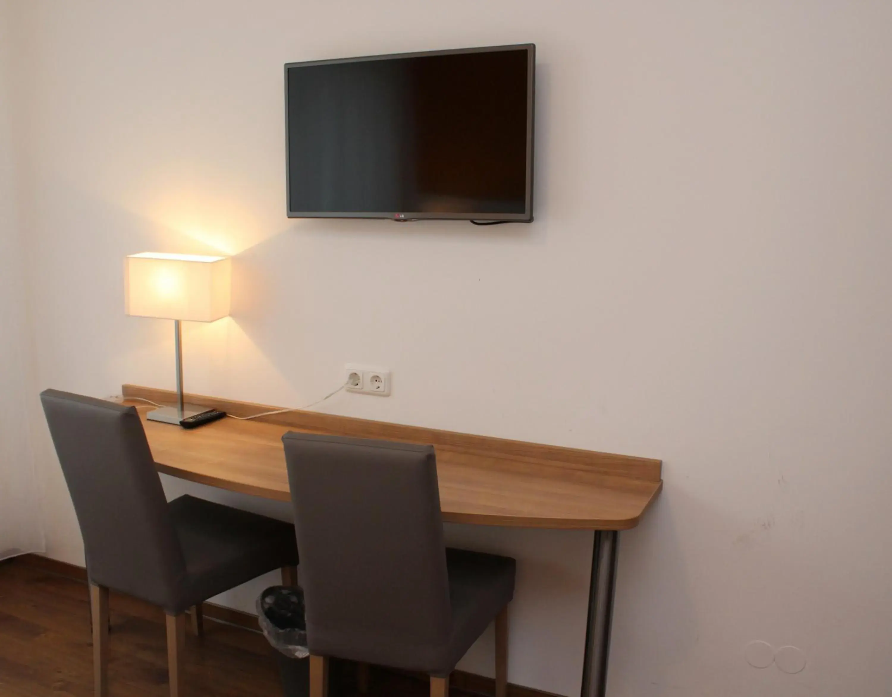 TV and multimedia in Hotel S16 TV and multimedia in Hotel S16