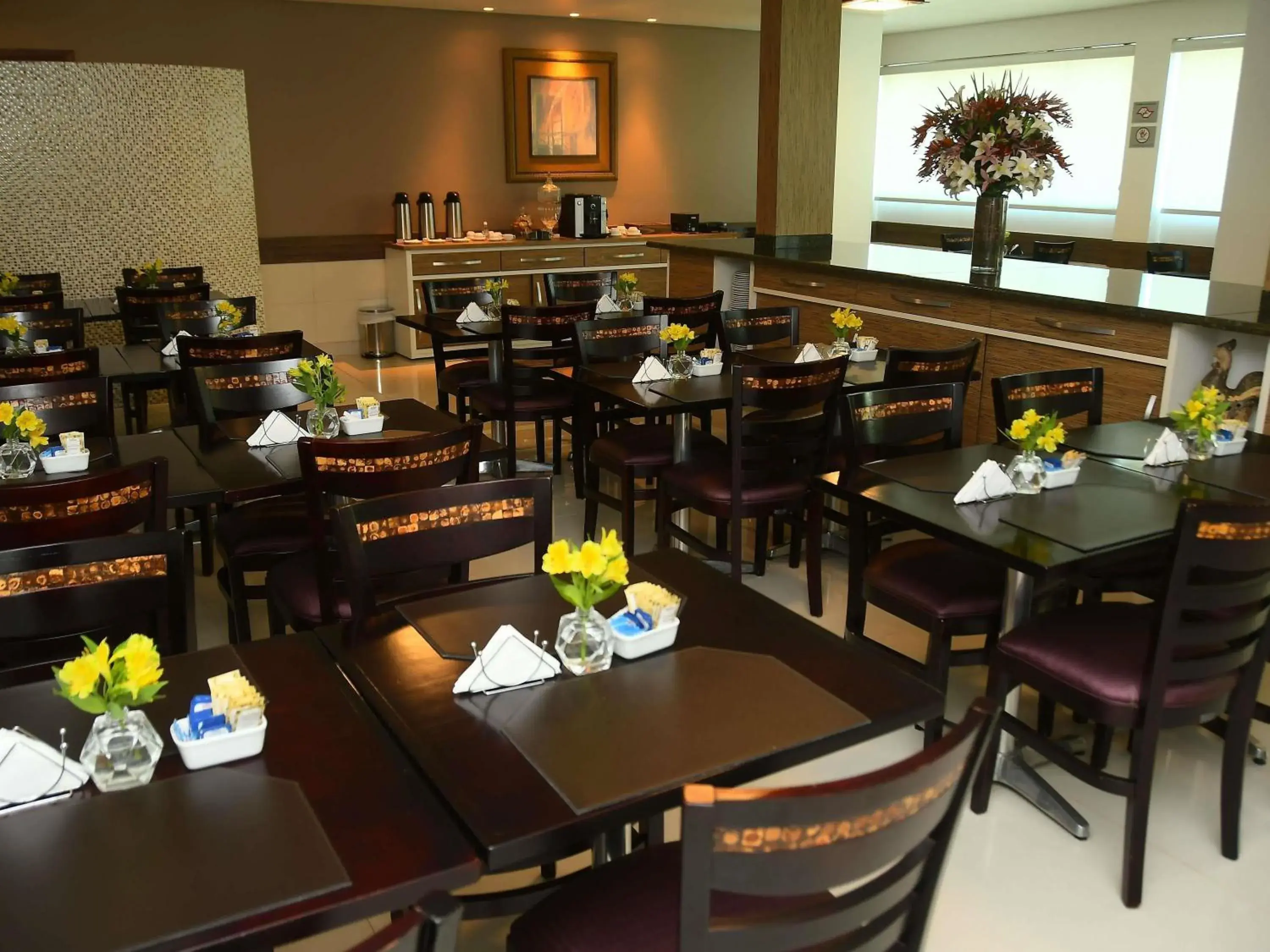 Restaurant/places to eat in Hotel Araraquara By Mercure Restaurant/places to eat in Hotel Araraquara By Mercure