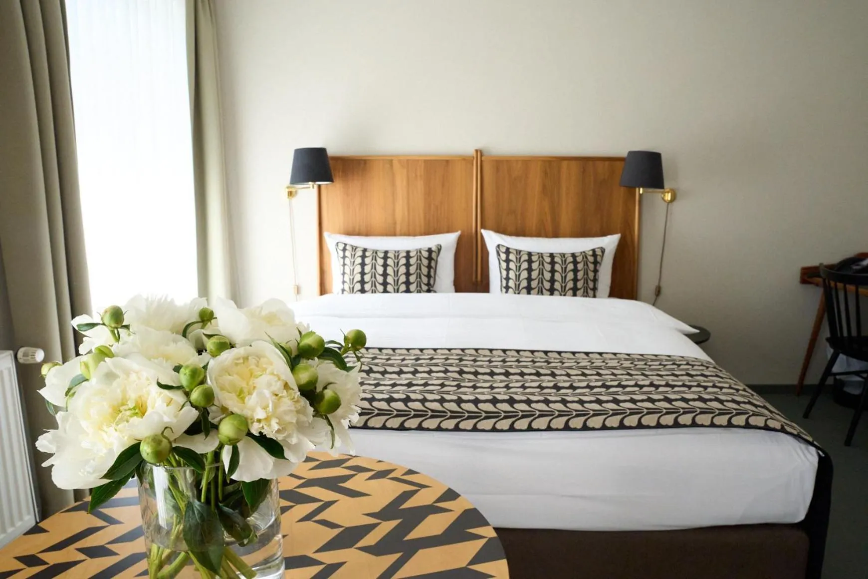 Bed in Parkhotel Obermenzing