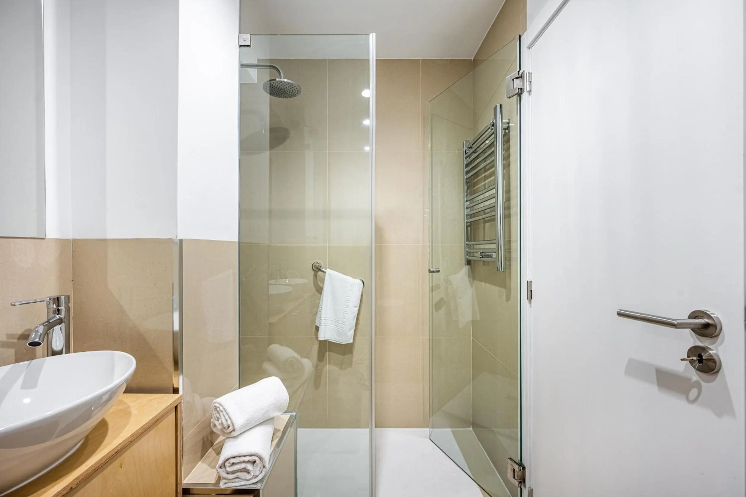 Bathroom in Casas do Porto - Ribeira Apartments