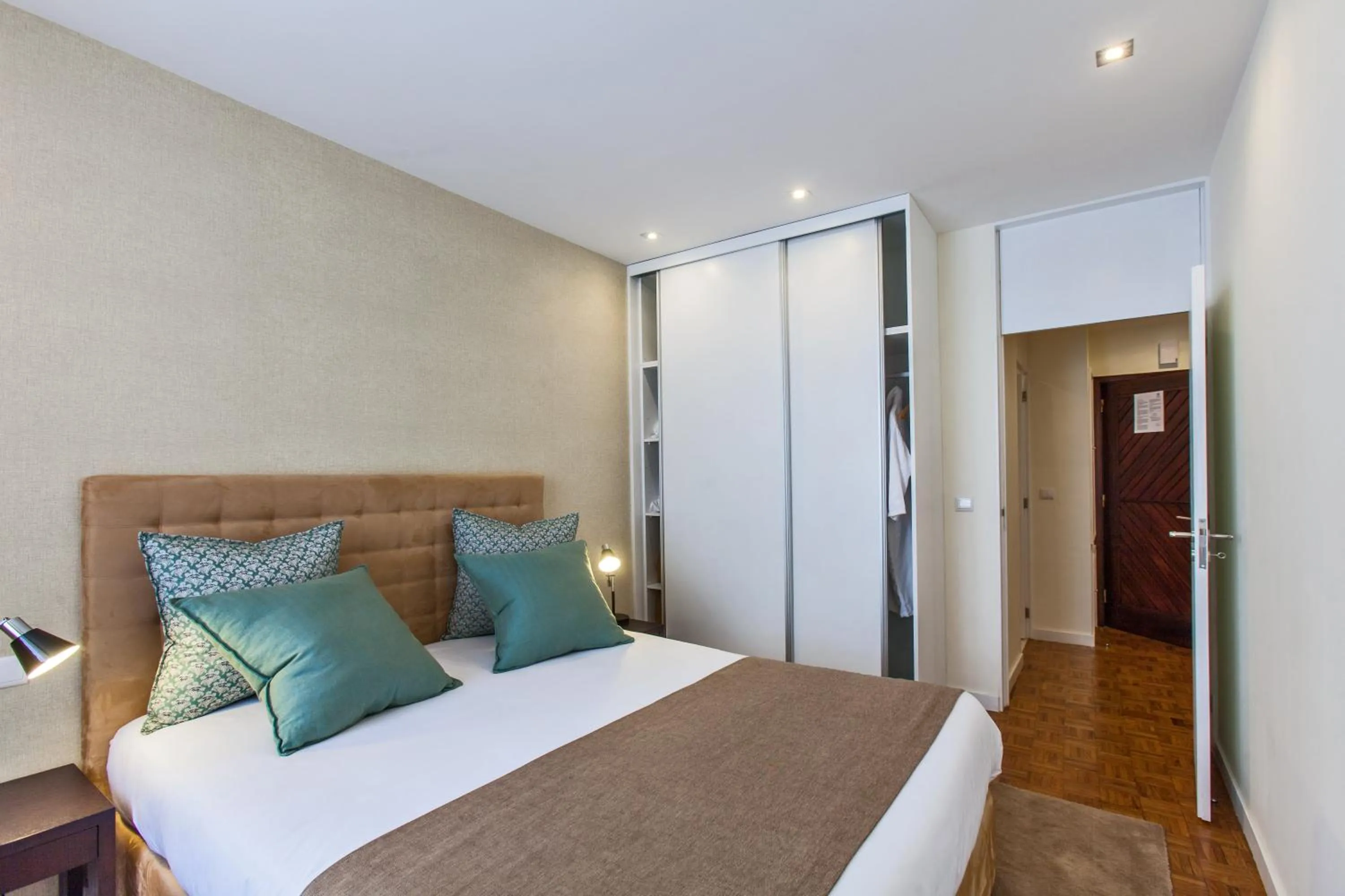 Bedroom, Bed in Casas do Porto - Ribeira Apartments