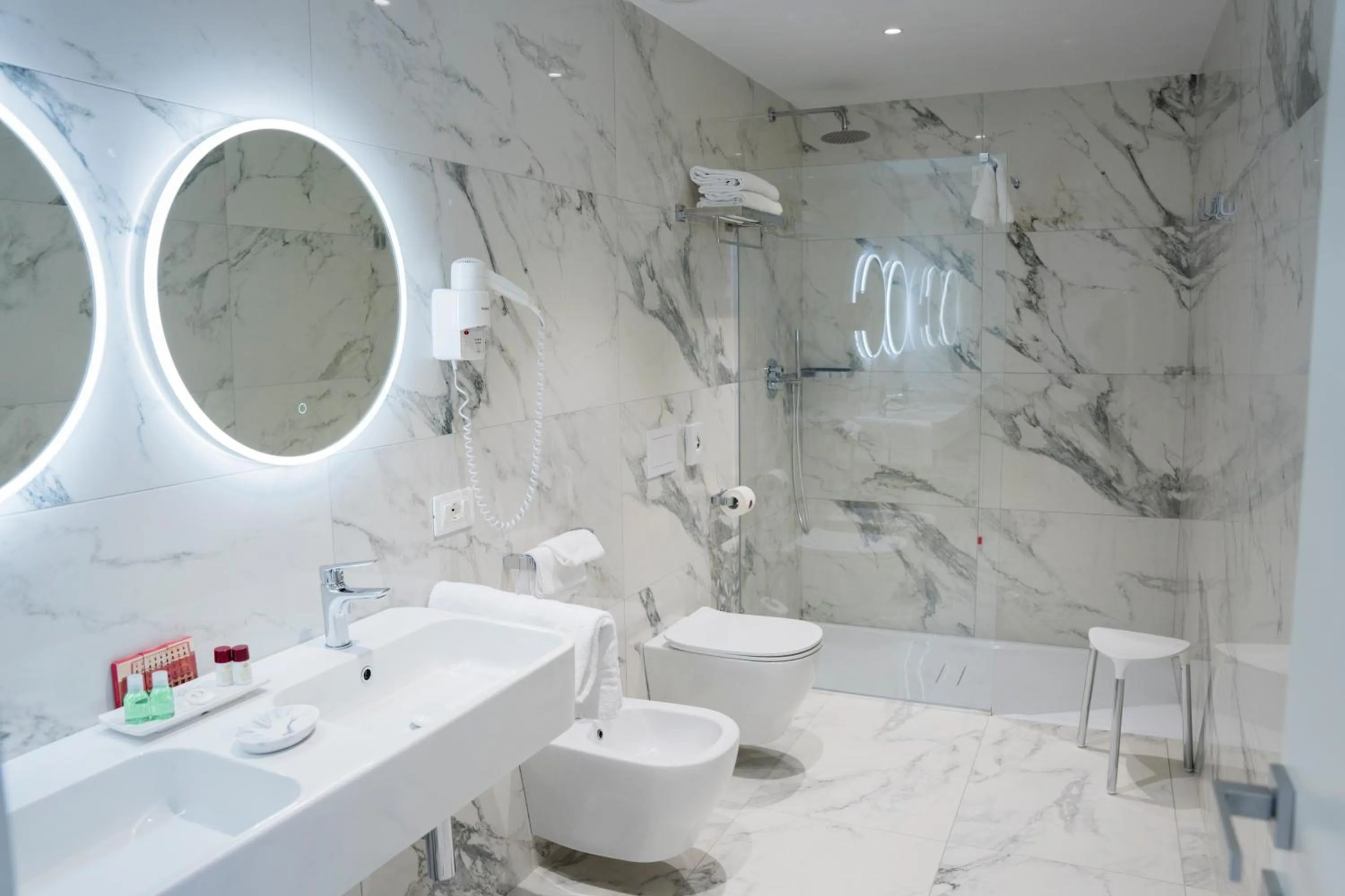 Shower in Soul Art Hotel