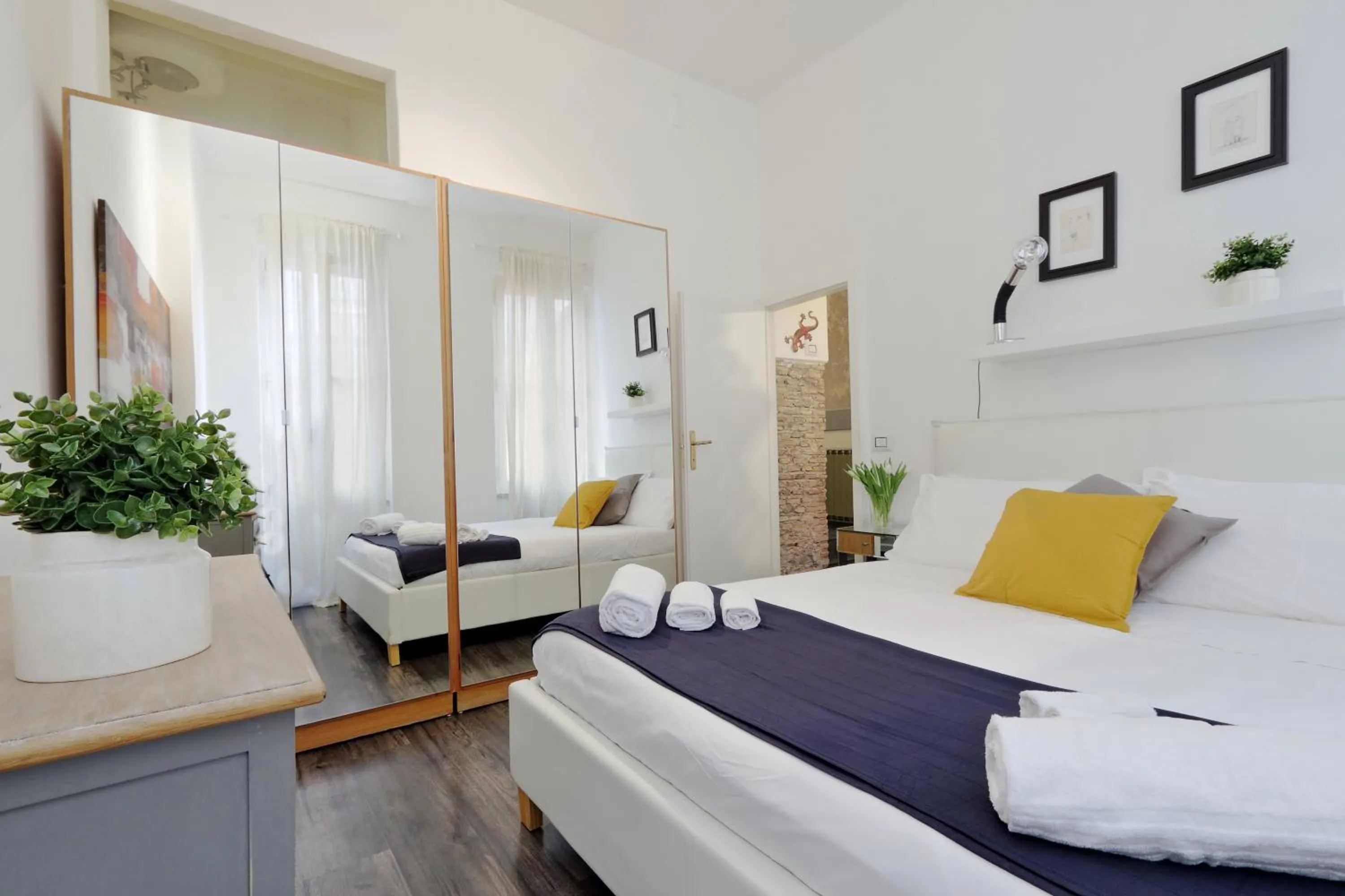 Bed in Urbana Delicious Flat