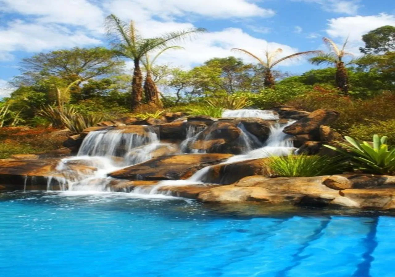 Swimming pool in Ville Real Hotel