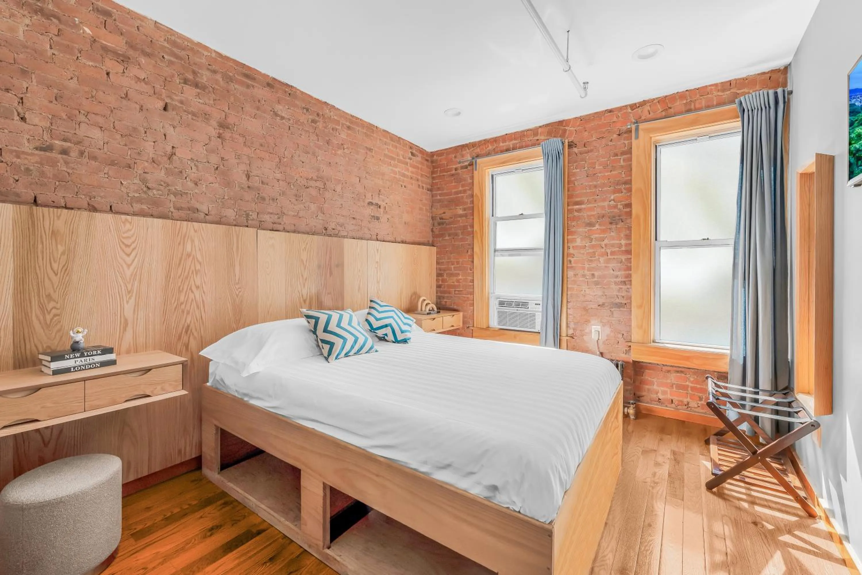 Bedroom, Bed in Morris Guest House