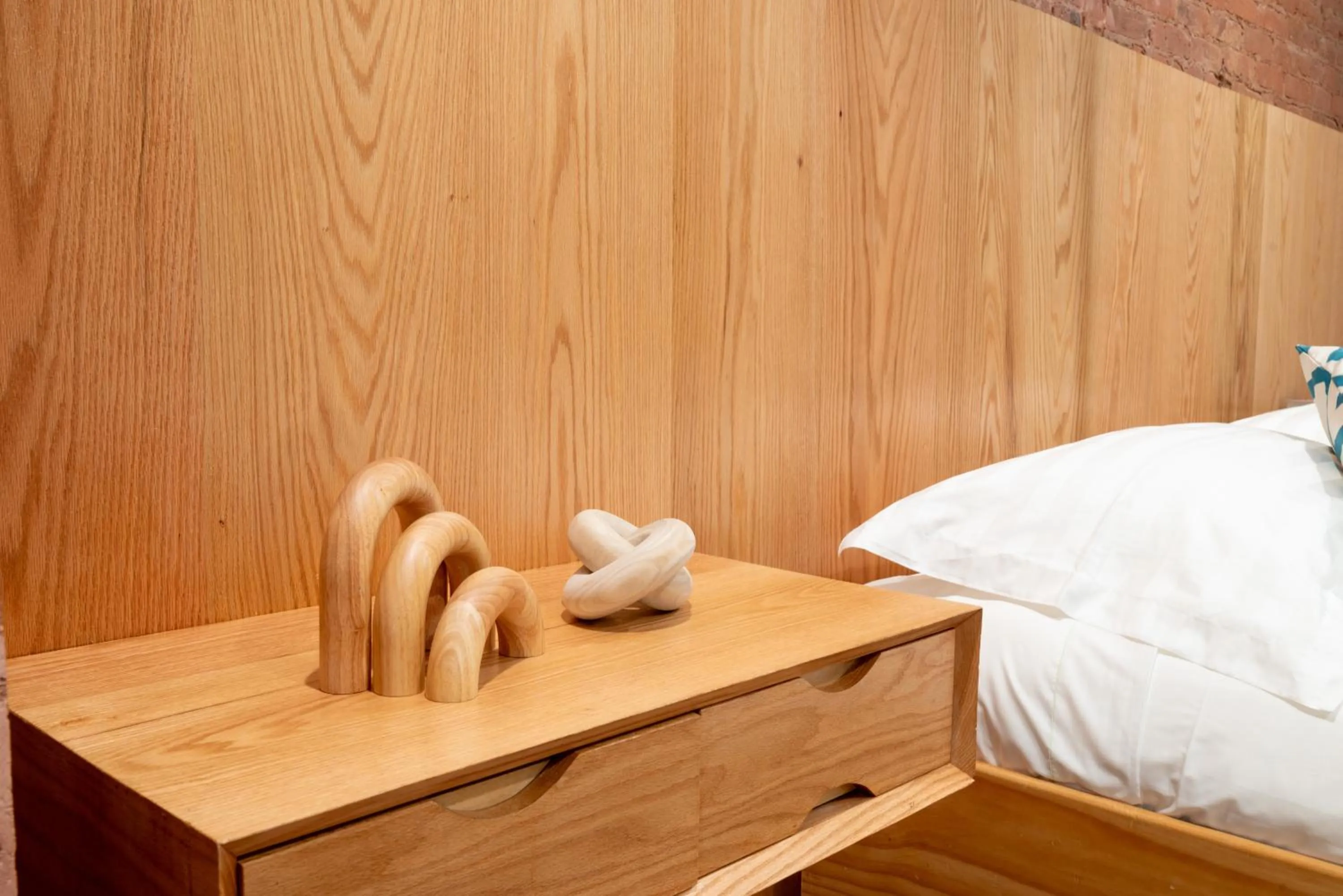 Decorative detail, Bed in Morris Guest House