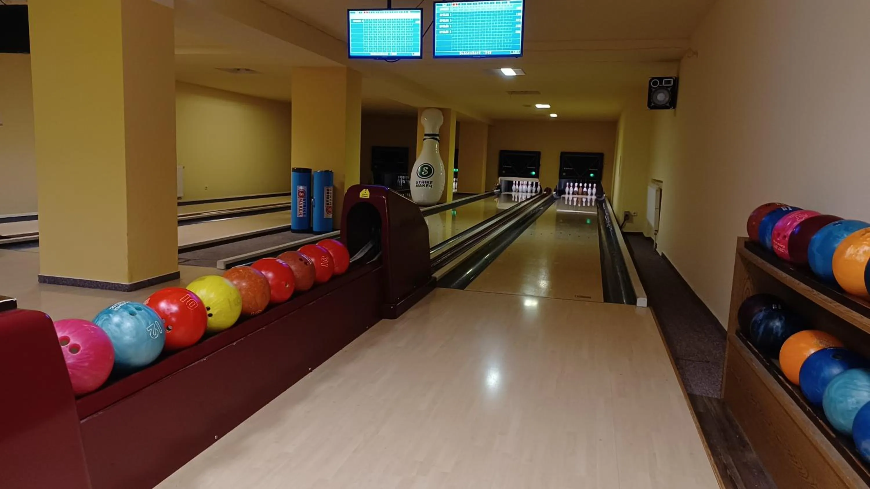 Bowling in Haus Waldesruh