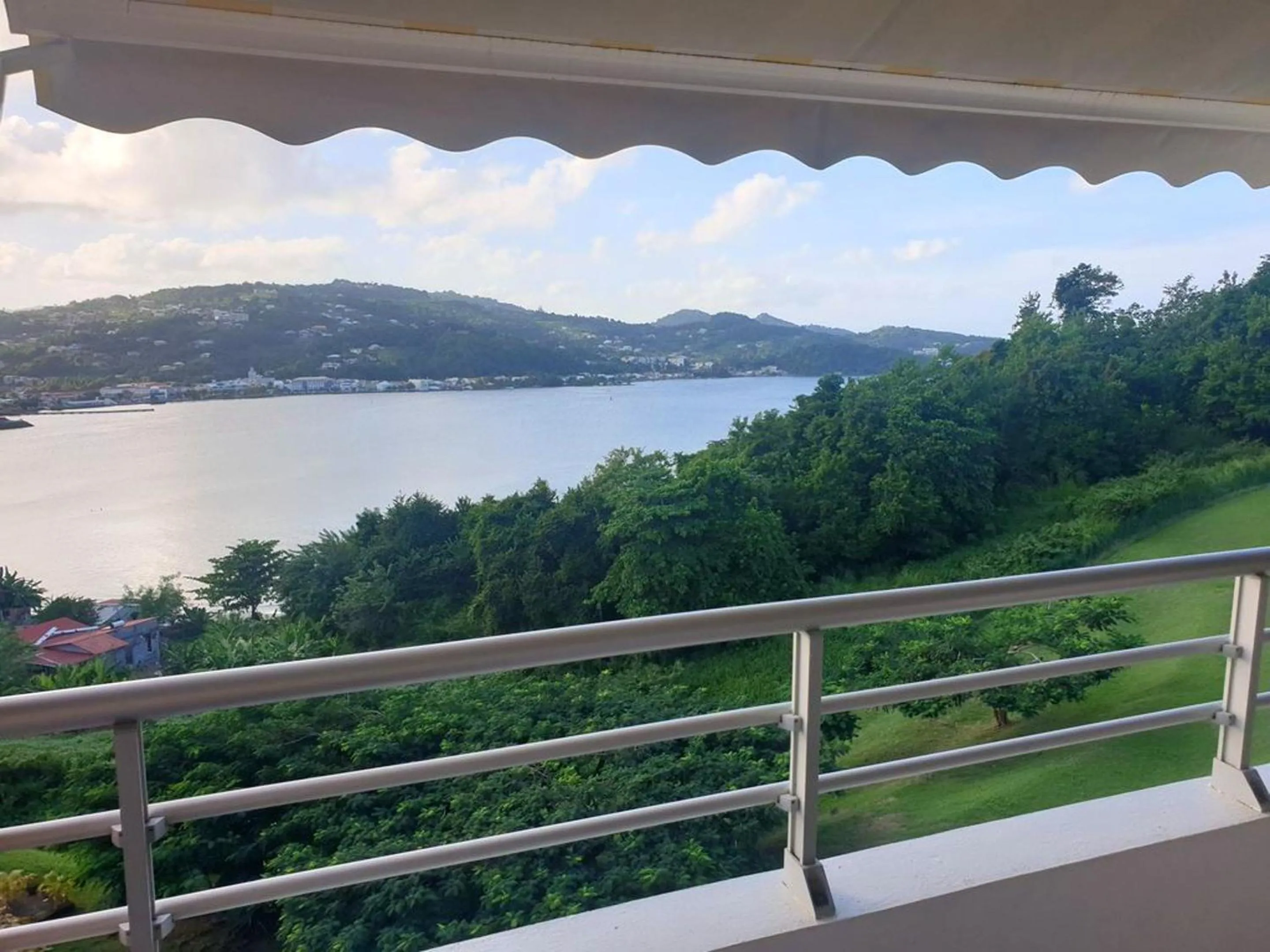Studio charmant à La Trinité - Vue mer - 40 m²