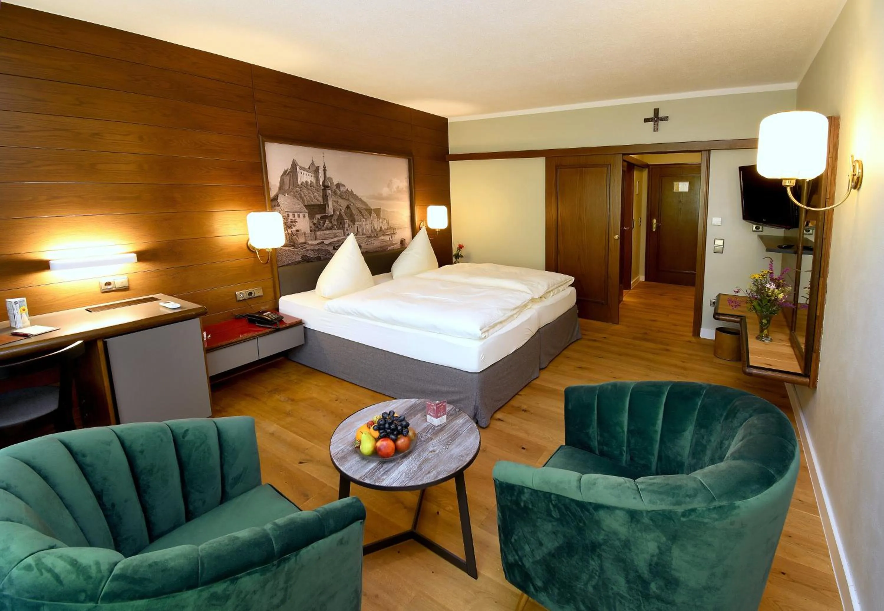 Bed in Hotel & Weinhaus Anker