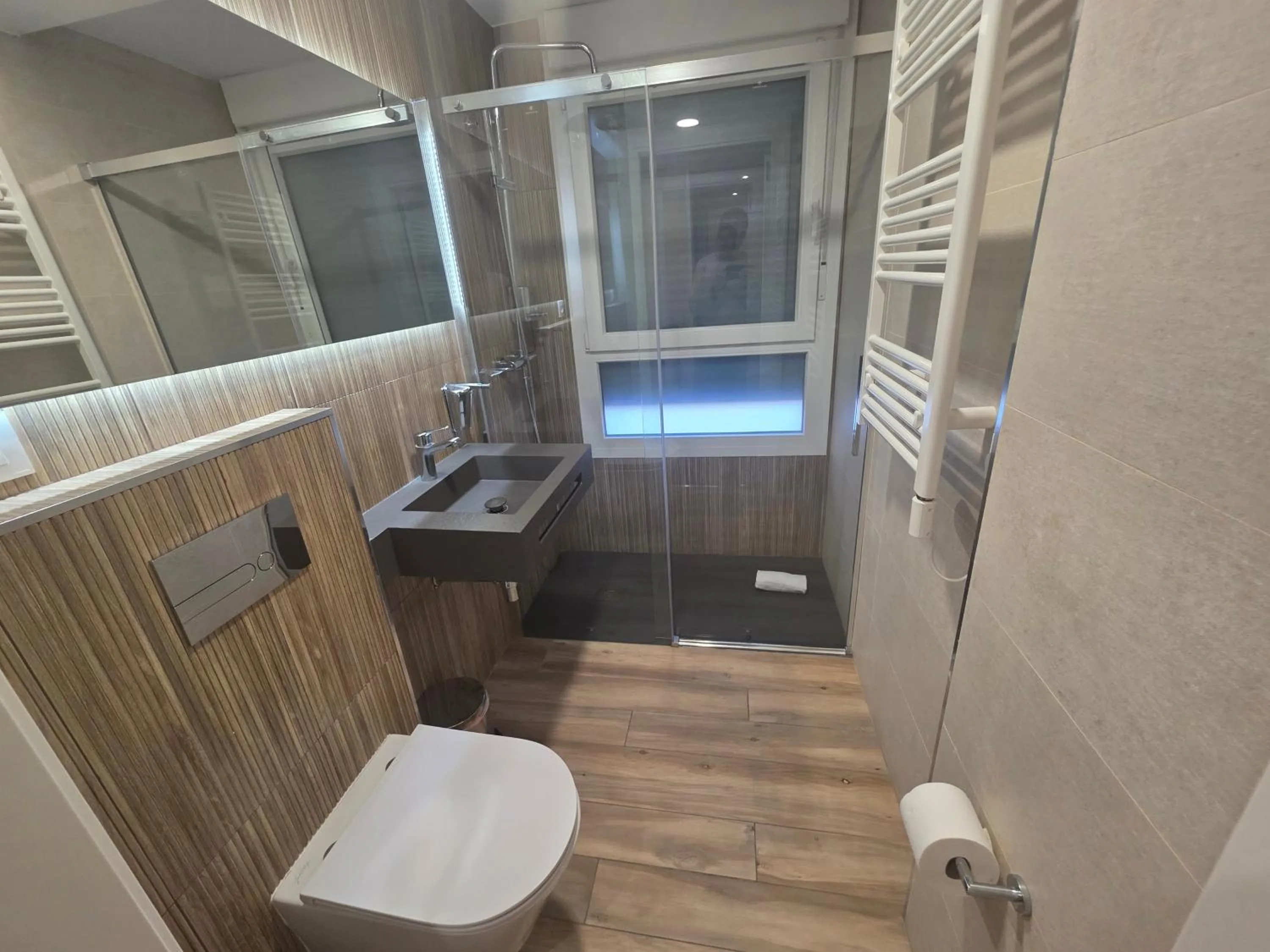 Bathroom in Apartahotel Aranda Flex Living