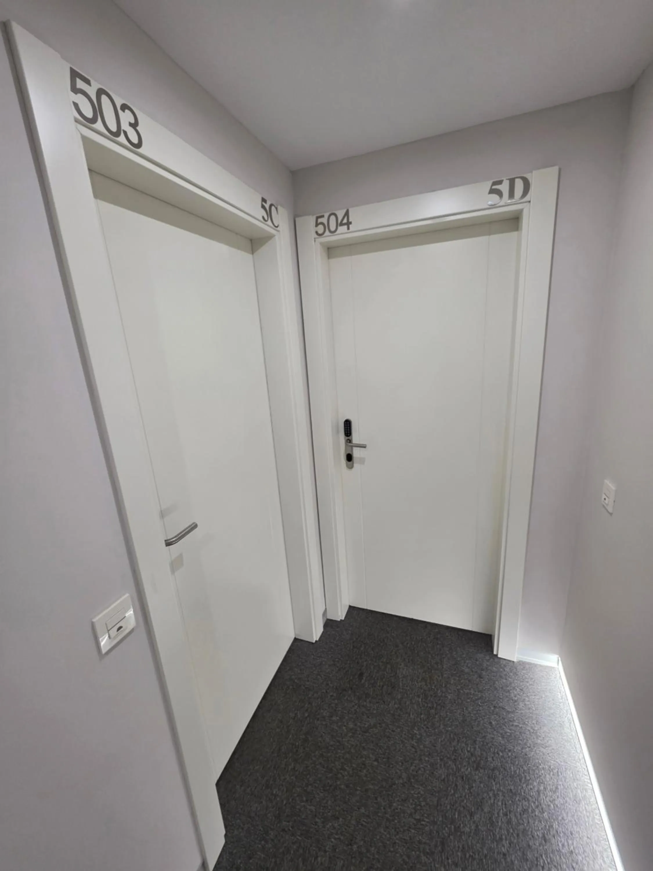 elevator in Apartahotel Aranda Flex Living