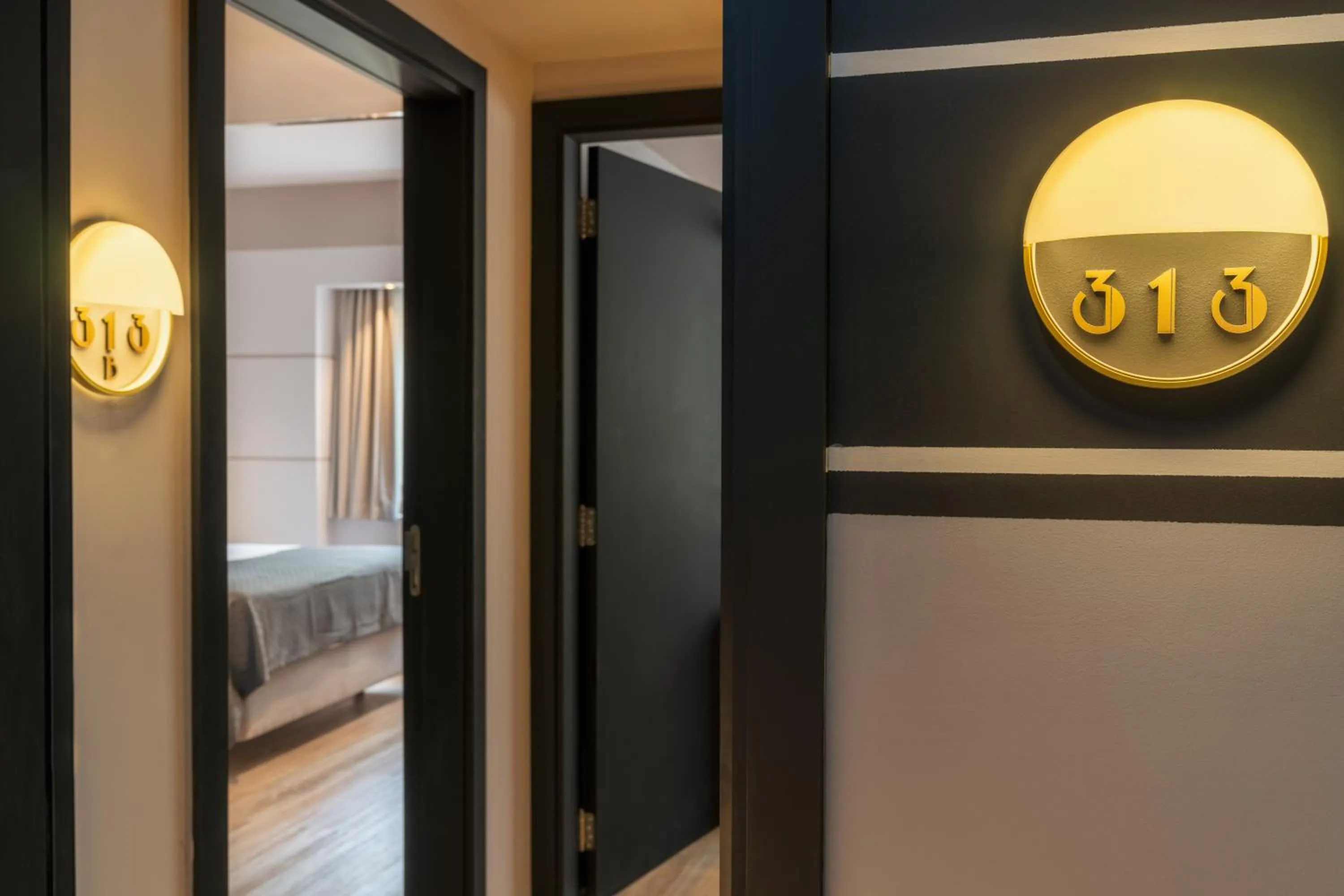 Bedroom, Bed in Pestana Lisboa Vintage City Center Suites