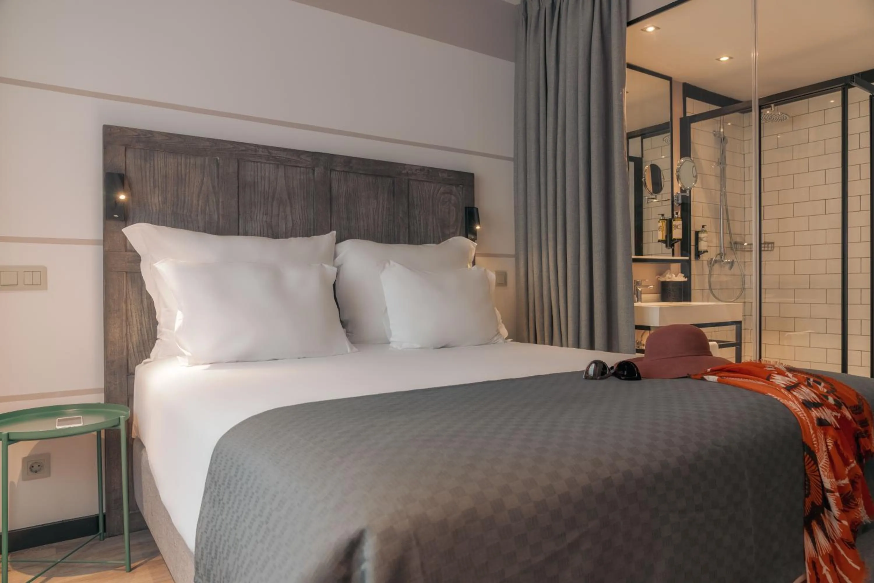 Bedroom, Bed in Pestana Lisboa Vintage City Center Suites