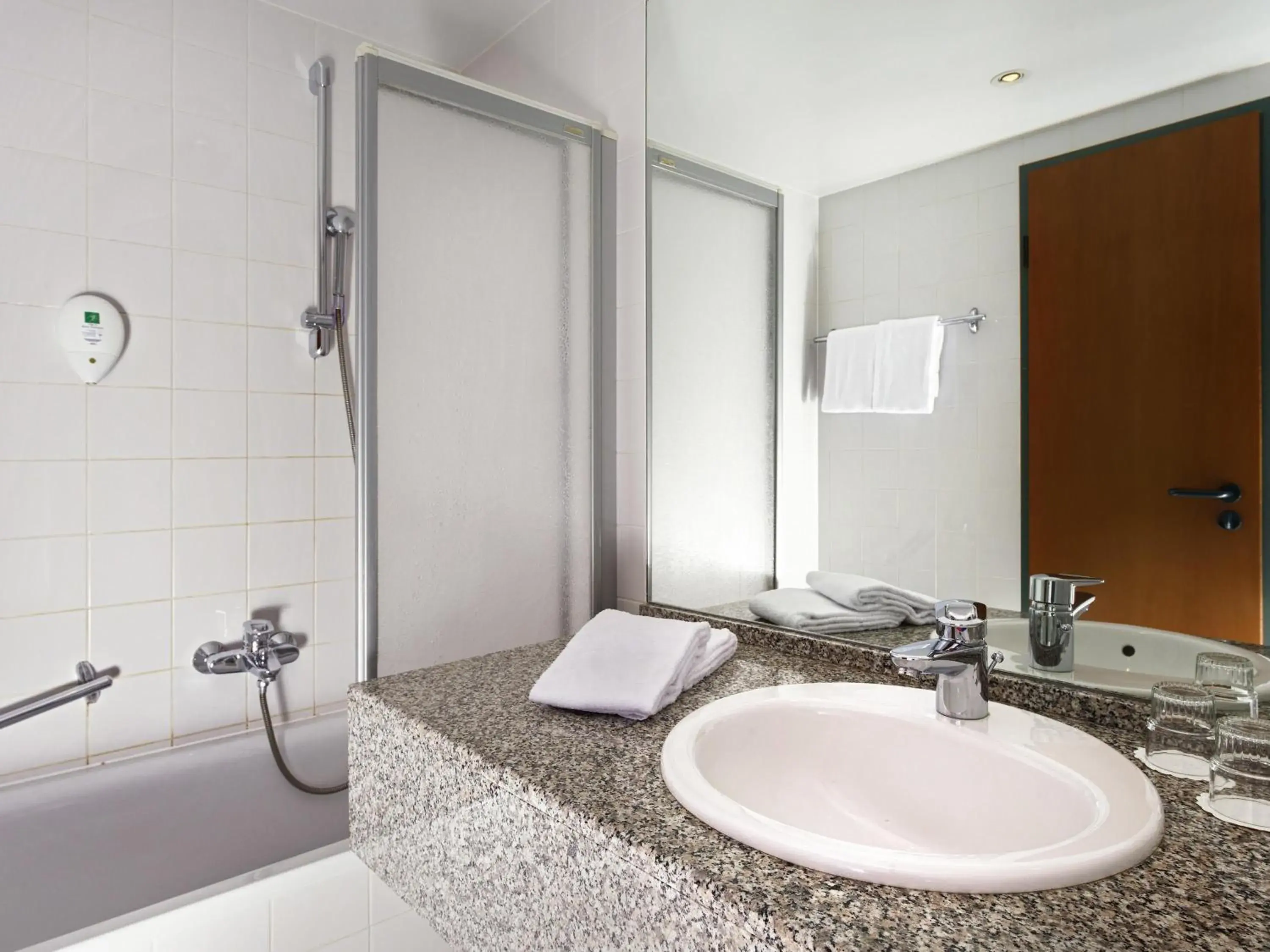 Bedroom in Congress Hotel Weimar by Mercure Bedroom in Congress Hotel Weimar by Mercure