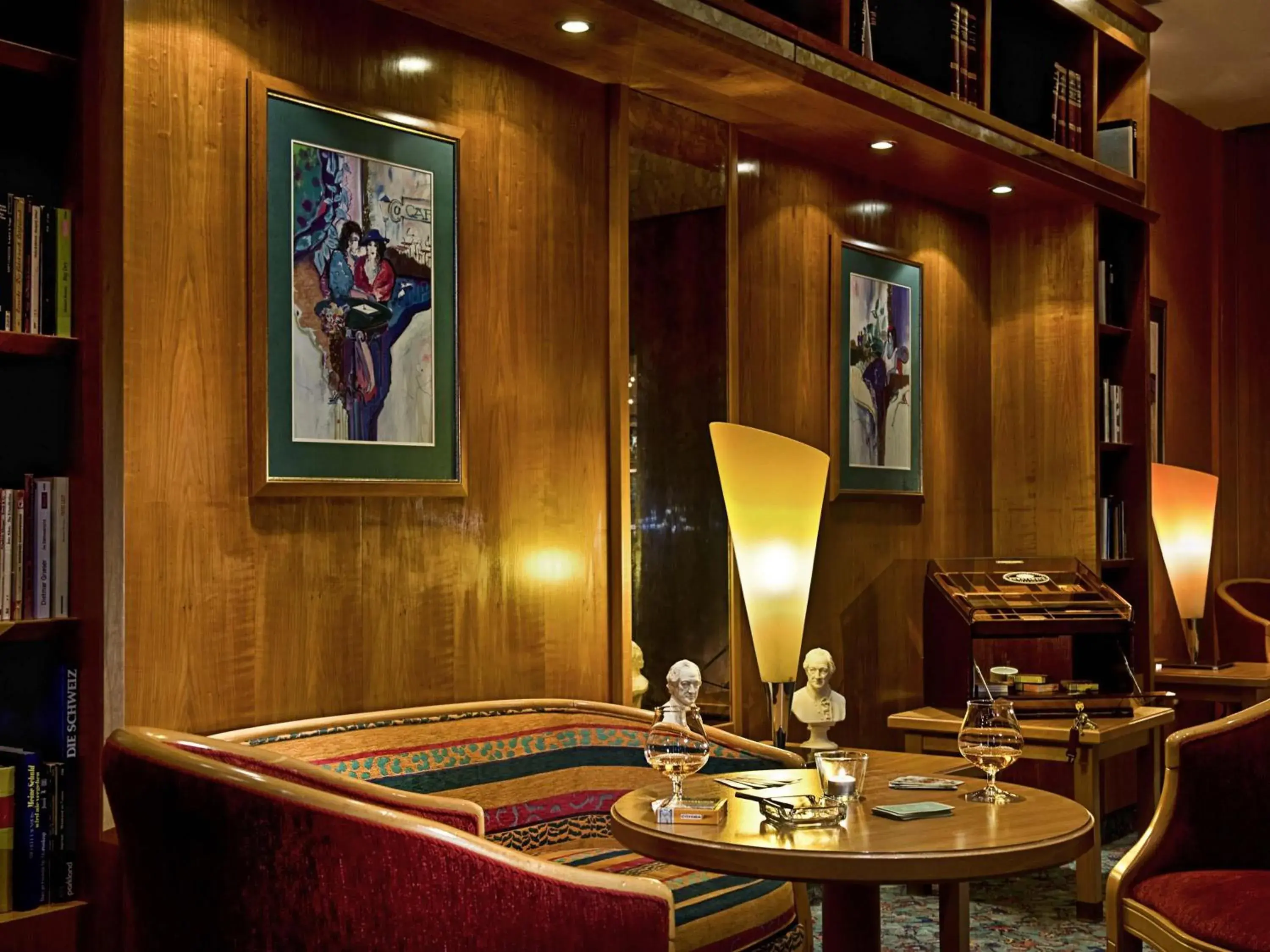 Lounge or bar in Congress Hotel Weimar by Mercure Lounge or bar in Congress Hotel Weimar by Mercure