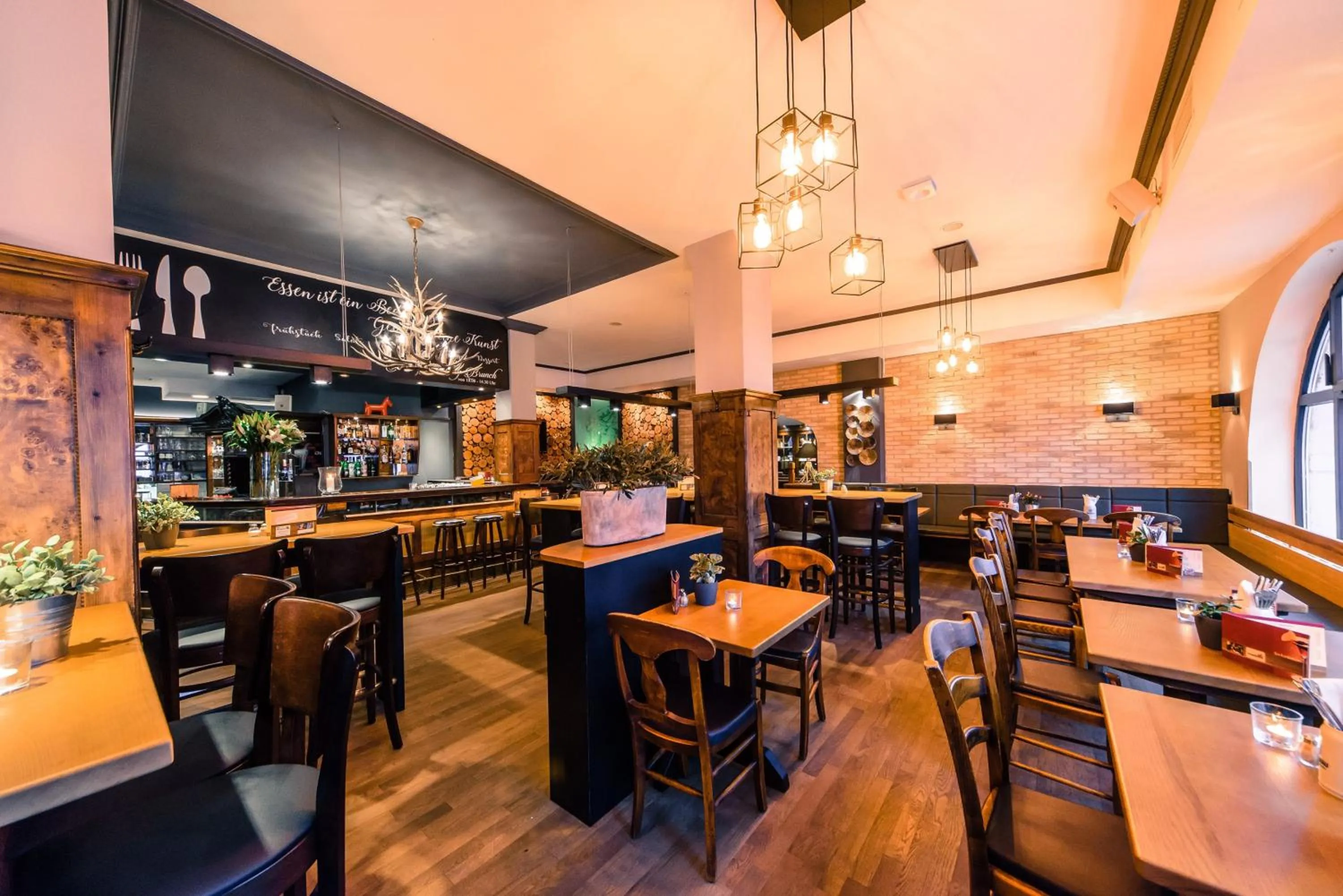 Restaurant/places to eat in Hotel Säntis