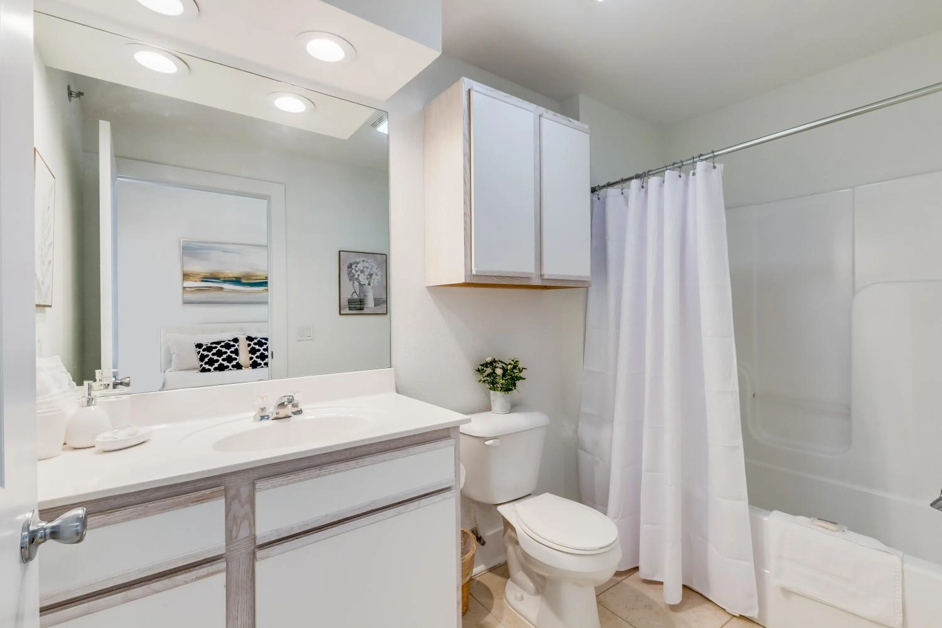 Toilet in One Club Gulf Shores