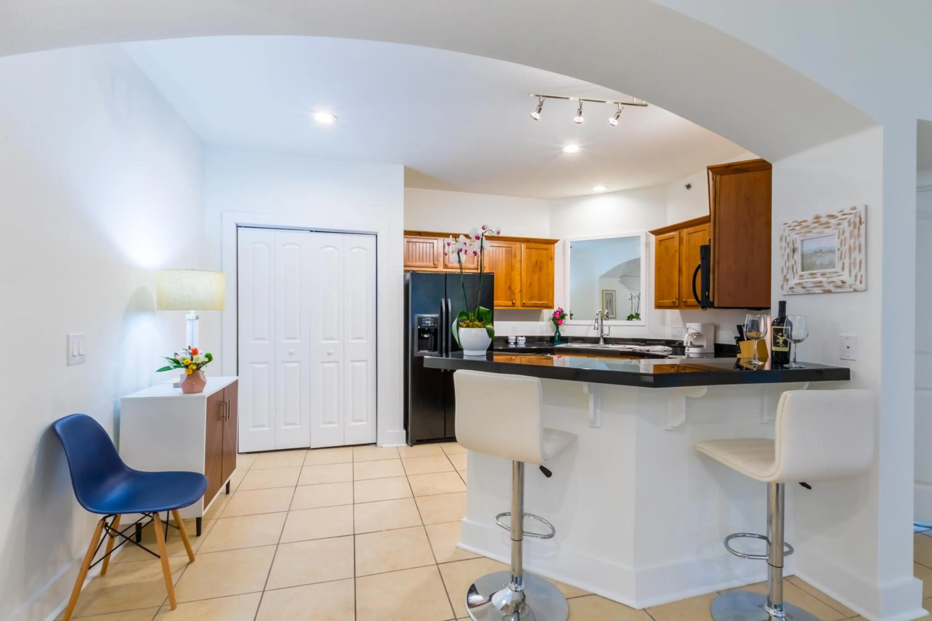 Kitchen or kitchenette in One Club Gulf Shores