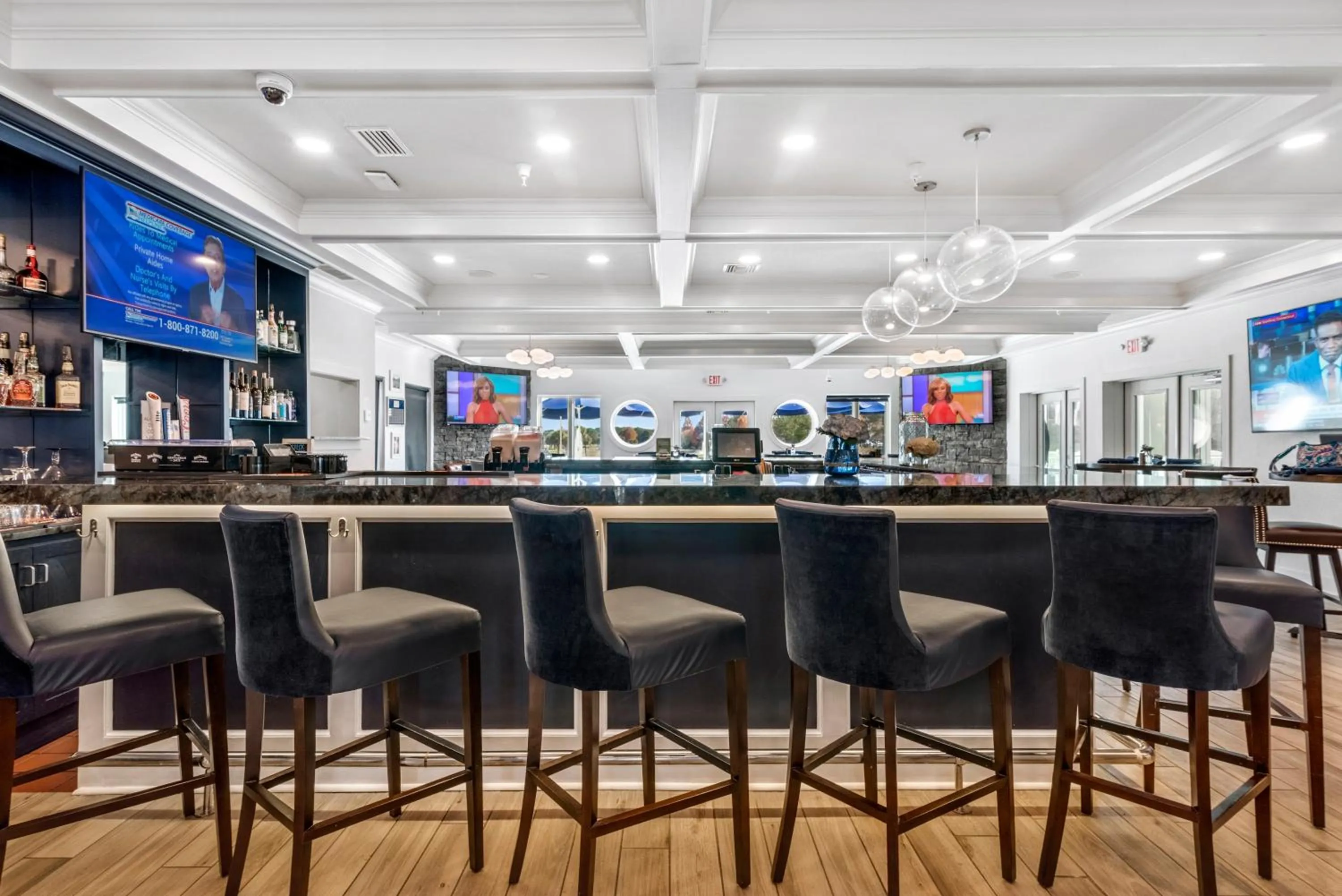 Restaurant/places to eat in One Club Gulf Shores