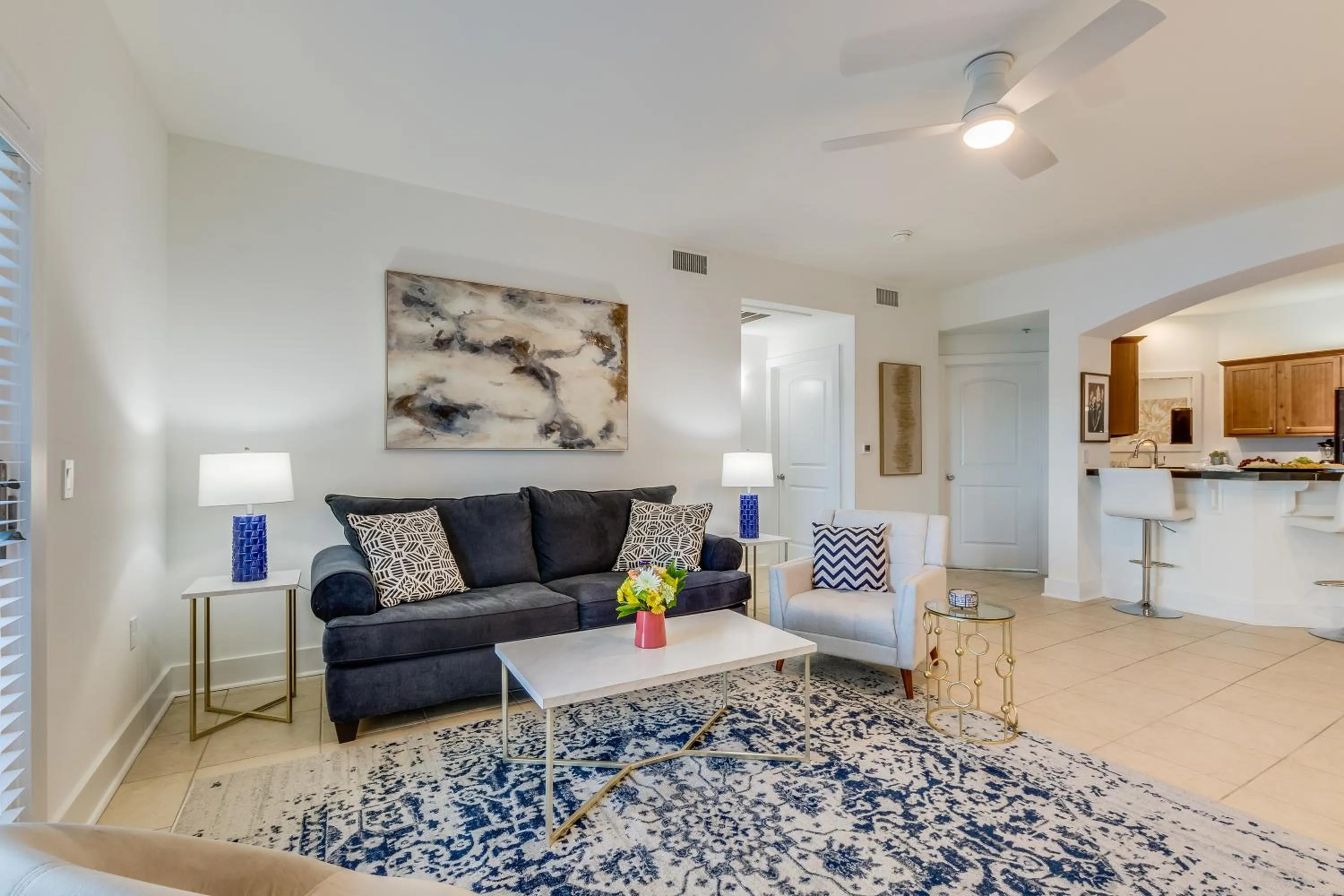 Kitchen or kitchenette in One Club Gulf Shores