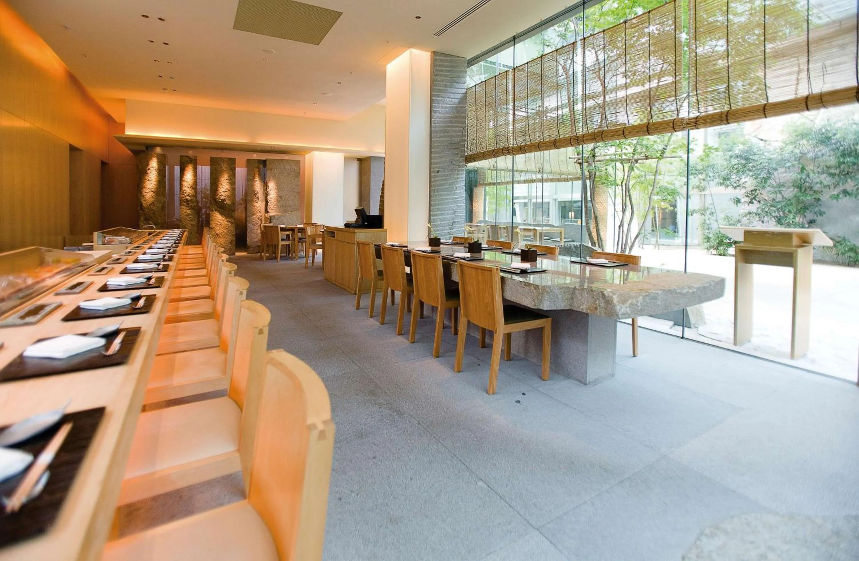 Restaurant/places to eat in Grand Hyatt Tokyo