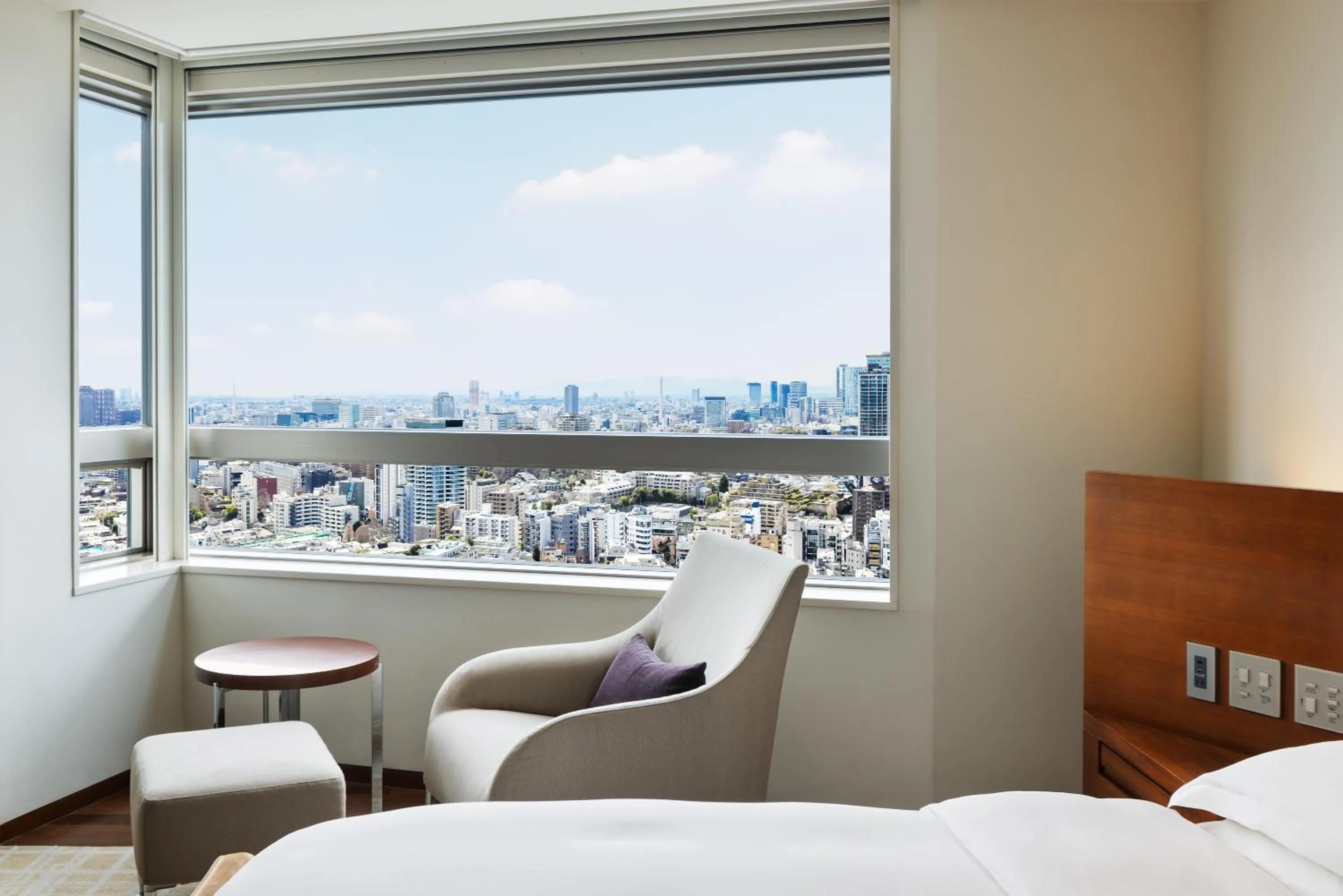 View (from property/room), Bed in Grand Hyatt Tokyo