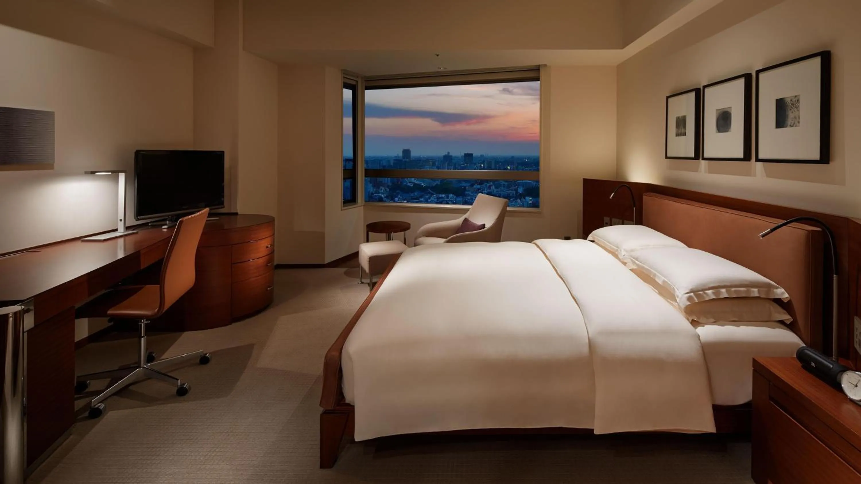 Bedroom, Bed in Grand Hyatt Tokyo