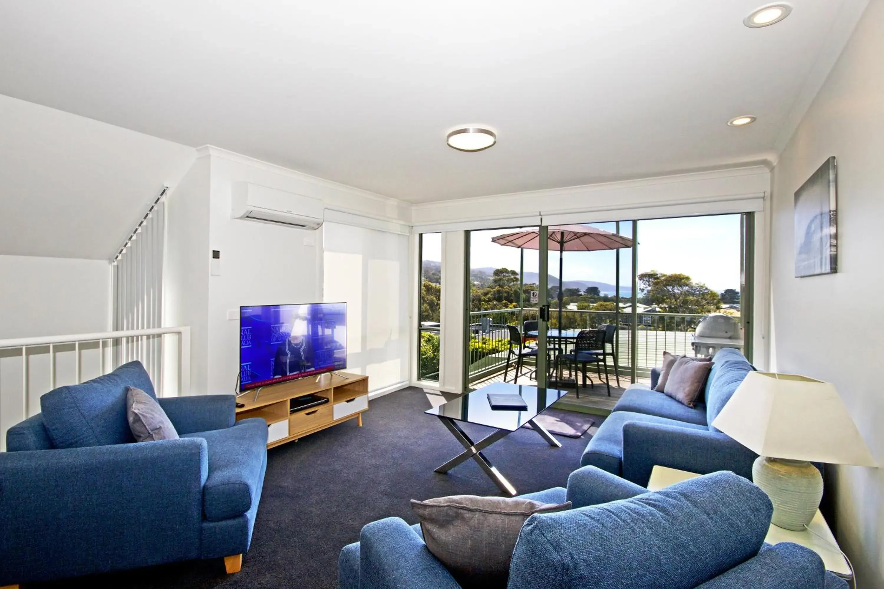 Two-Bedroom Apartment in Anchorage Motel & Villas Lorne Two-Bedroom Apartment in Anchorage Motel & Villas Lorne