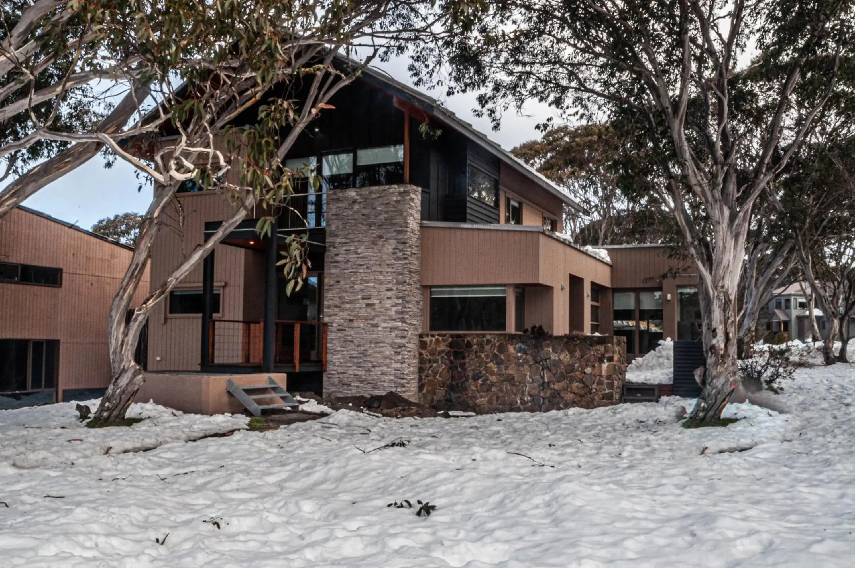 Property building in Club Wyndham Dinner Plain, Trademark Collection by Wyndham Property building in Club Wyndham Dinner Plain, Trademark Collection by Wyndham